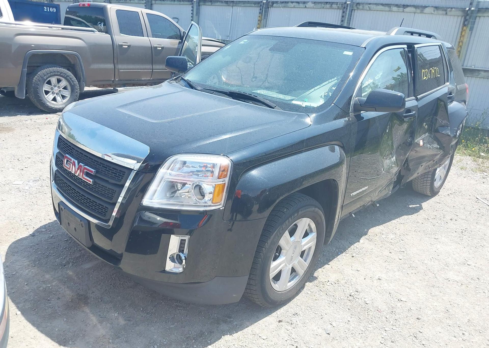 2015 GMC TERRAIN SLE-2