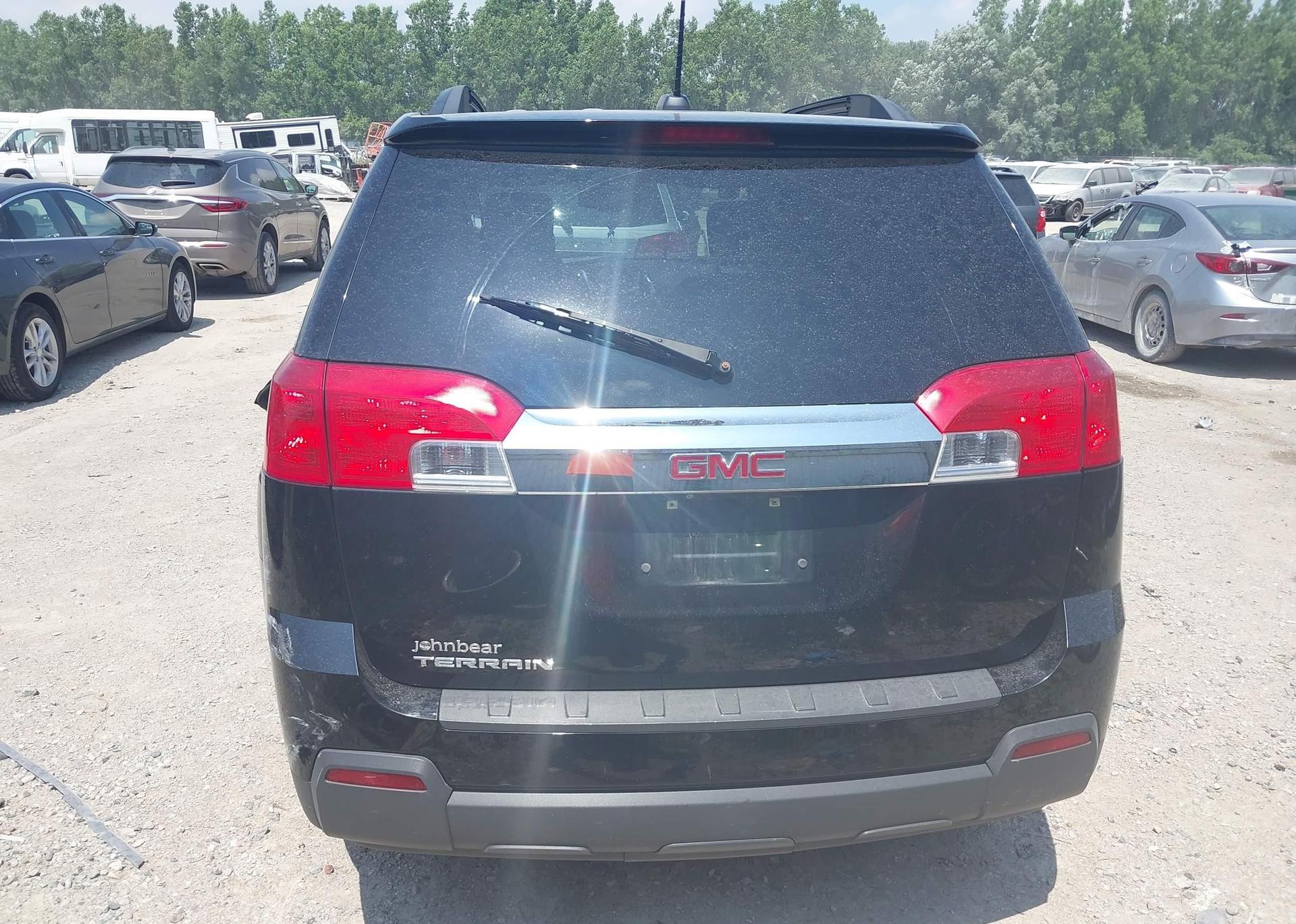 2015 GMC TERRAIN SLE-2
