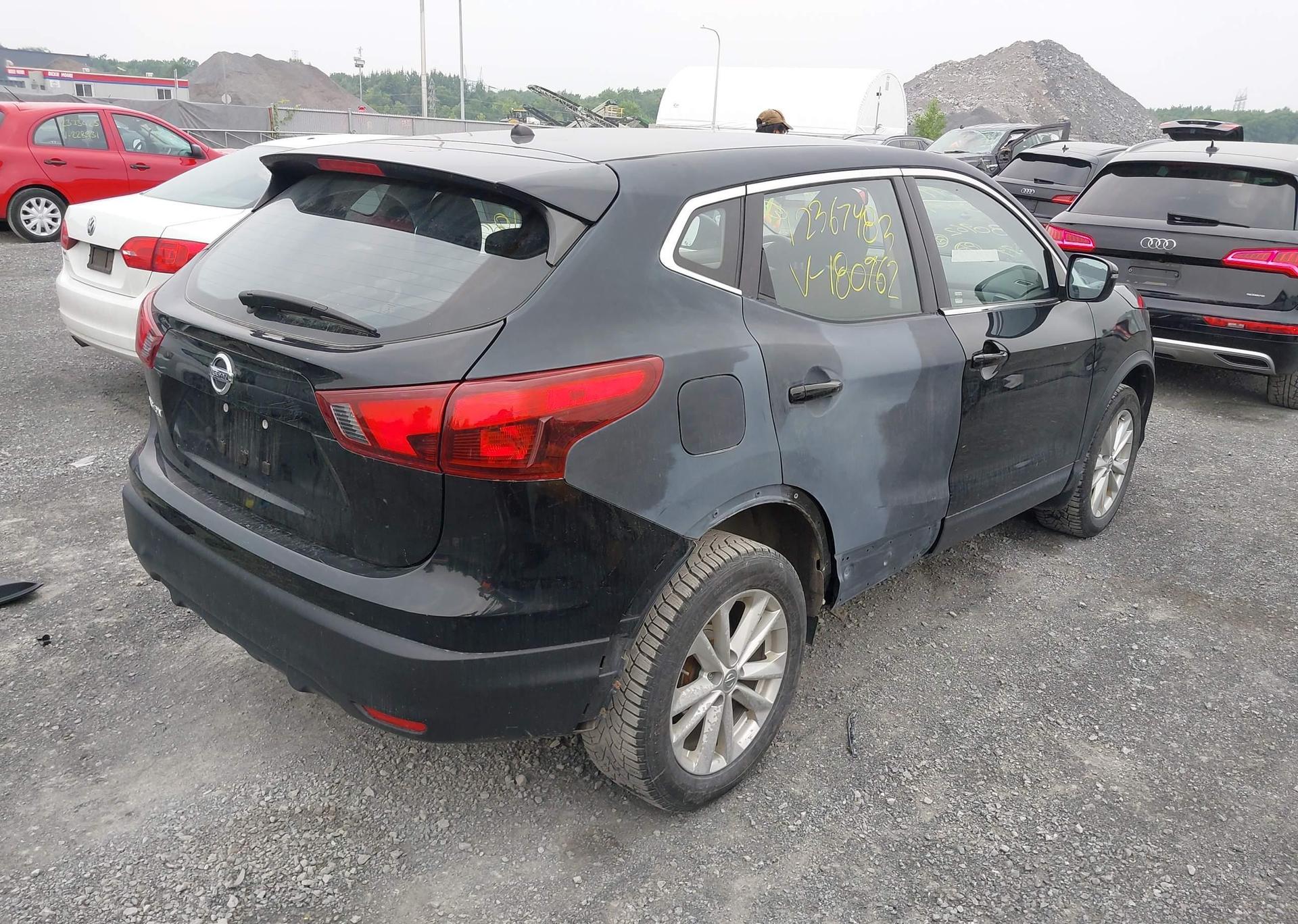 2018 NISSAN QASHQAI