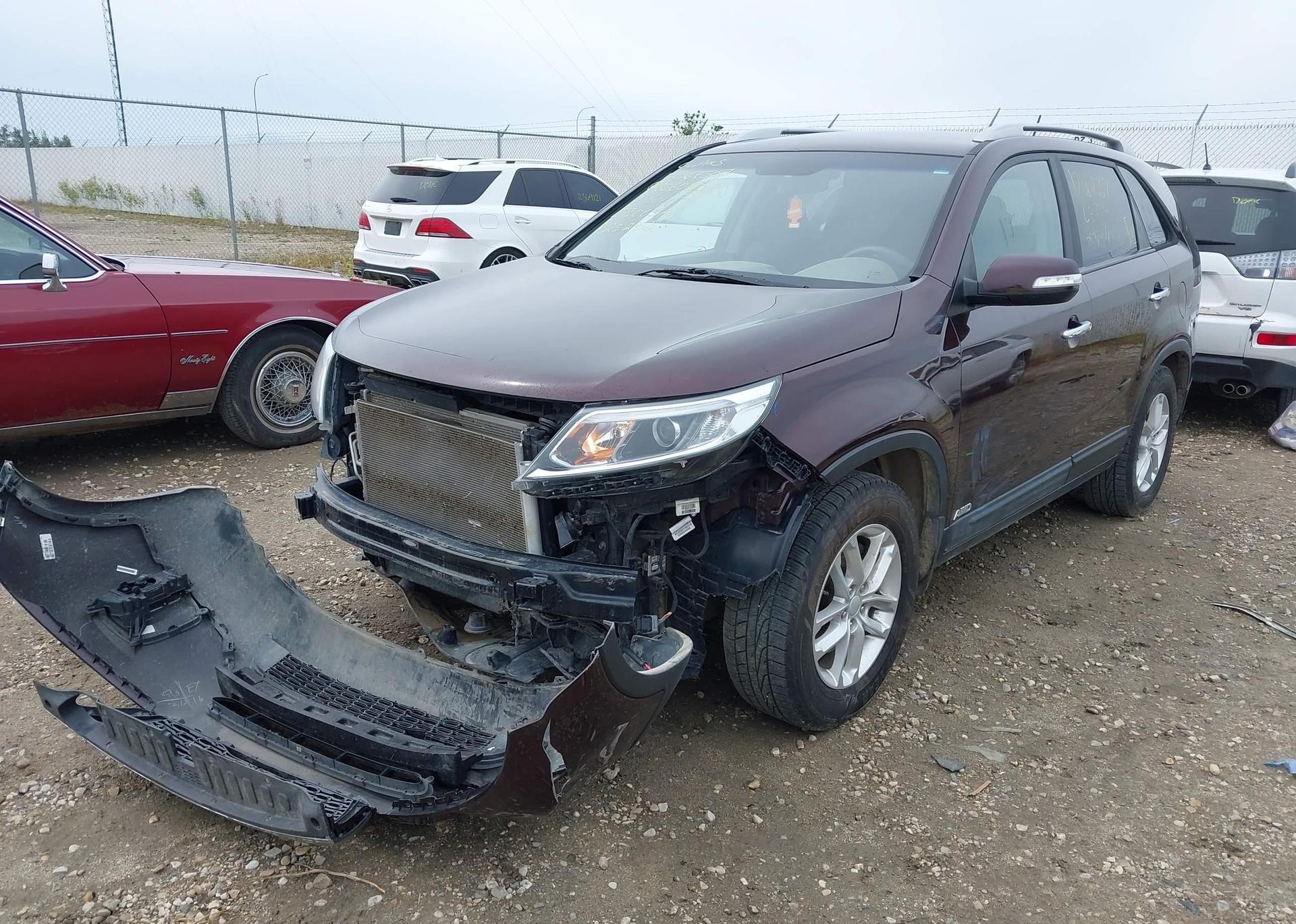 2015 KIA SORENTO LX