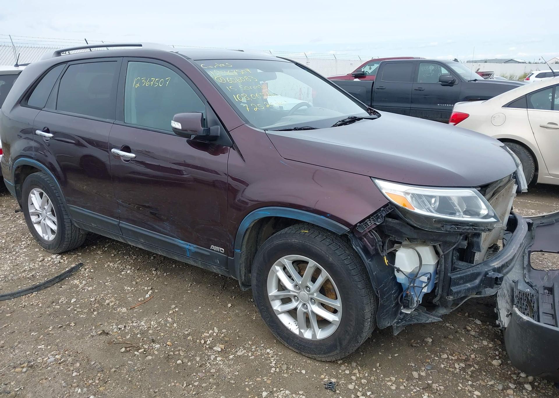 2015 KIA SORENTO LX