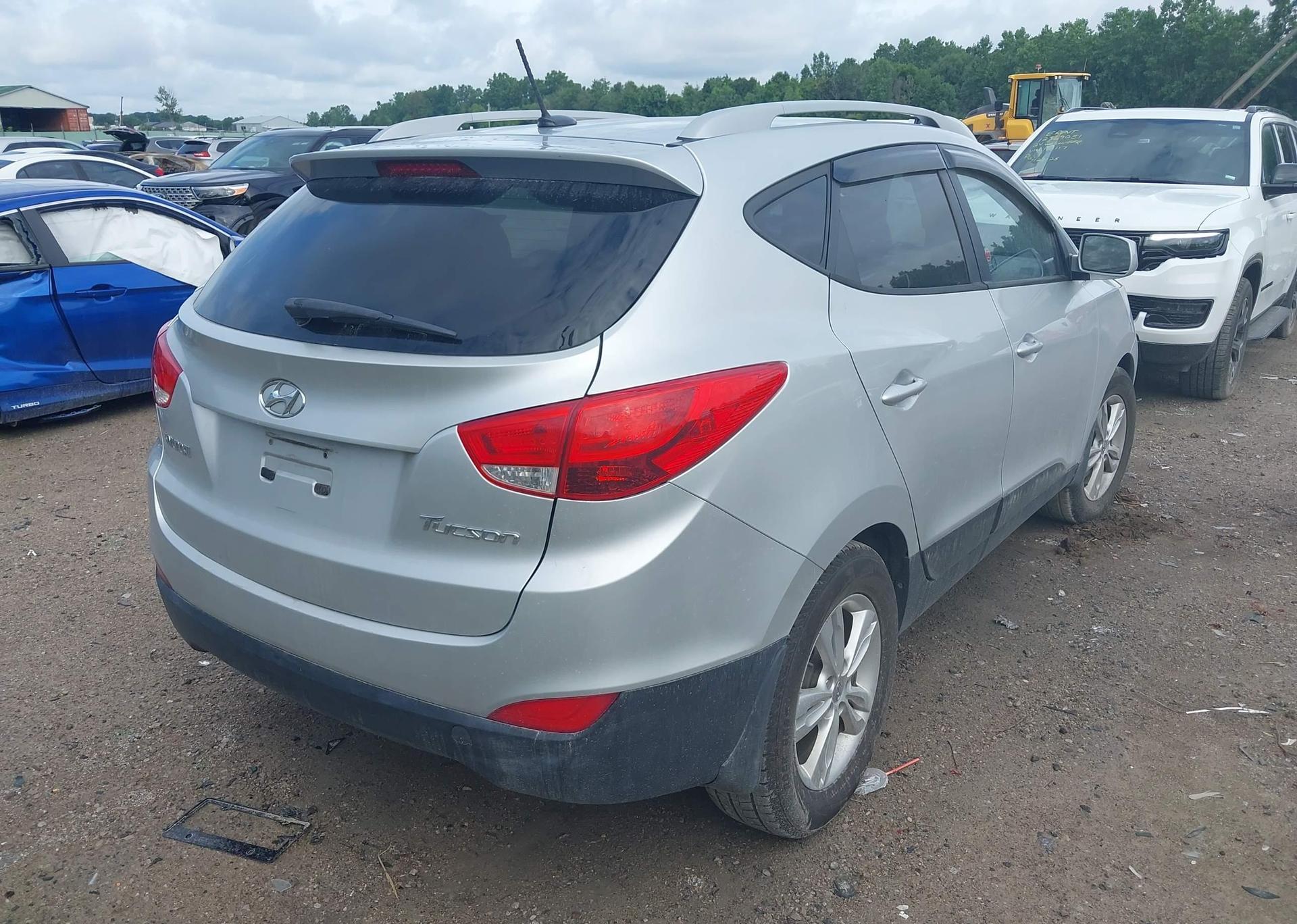 2013 HYUNDAI TUCSON GLS
