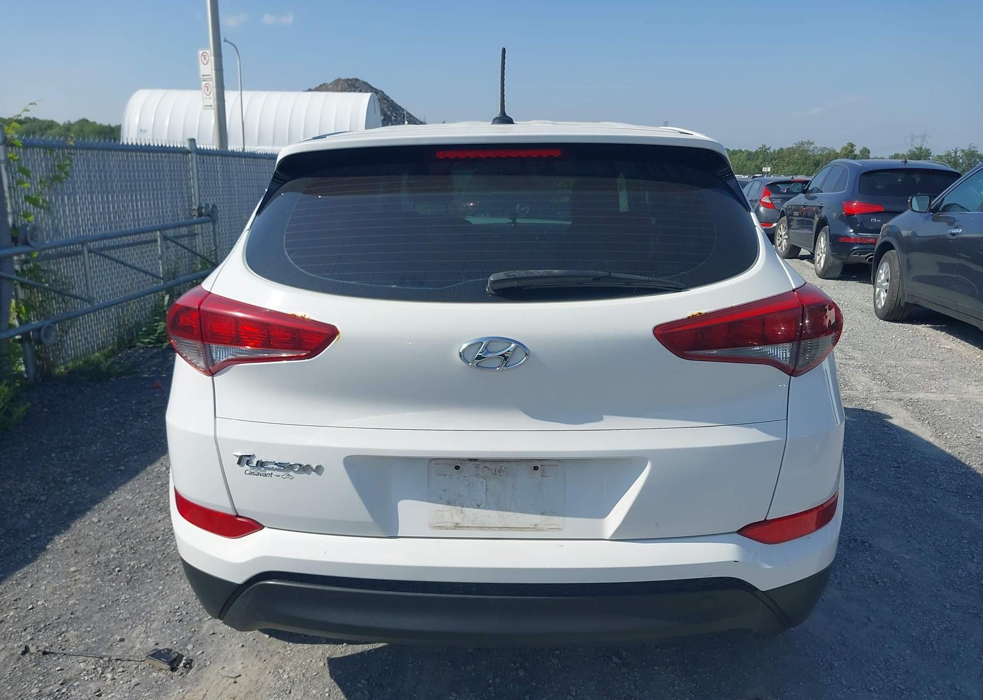 2016 HYUNDAI TUCSON