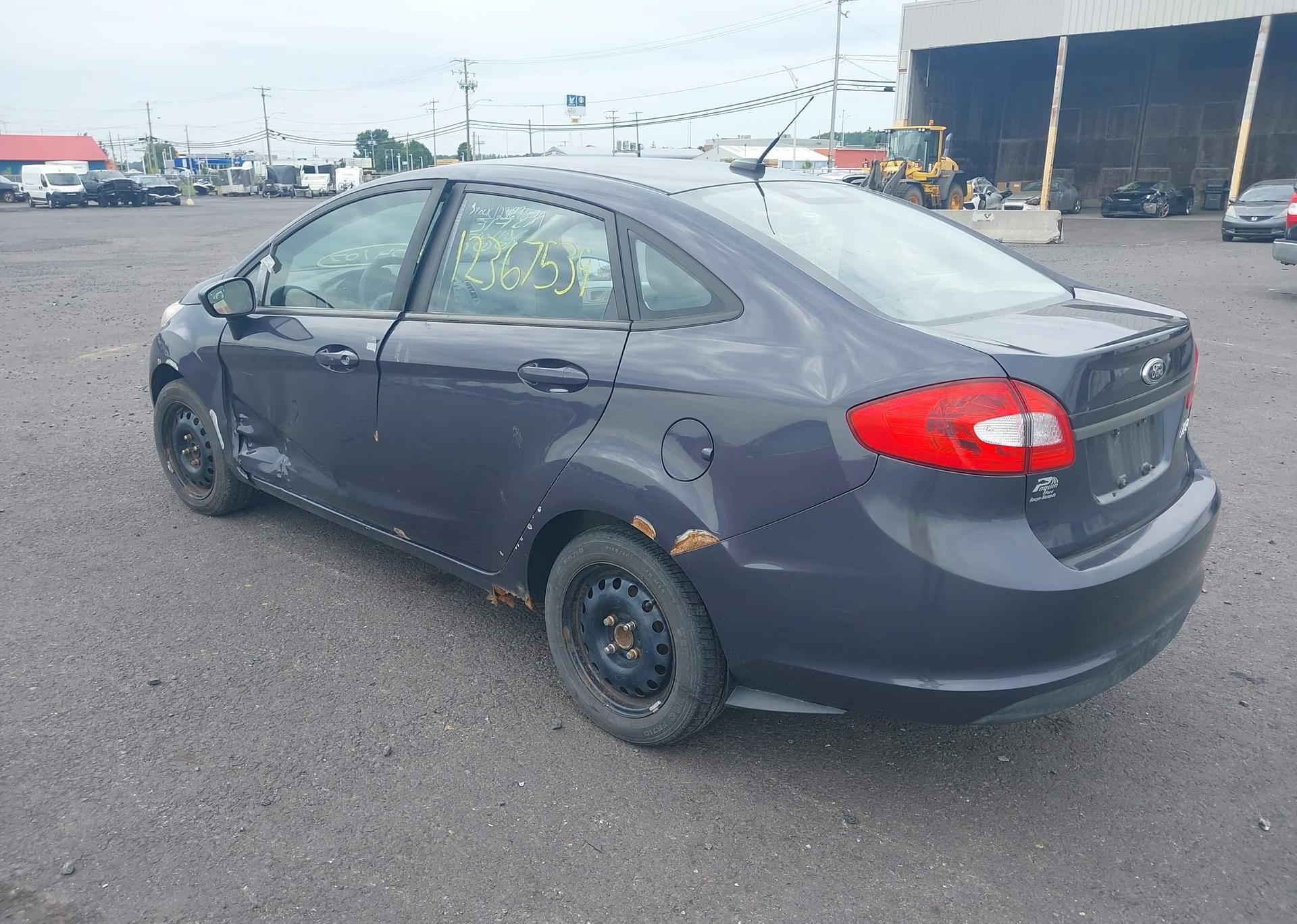2013 FORD FIESTA S