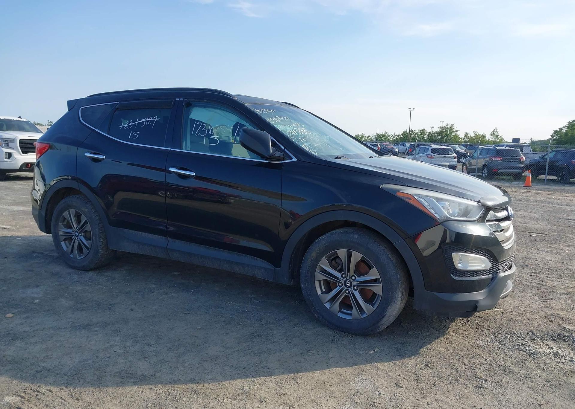 2015 HYUNDAI SANTA FE SPORT 2.4 BASE
