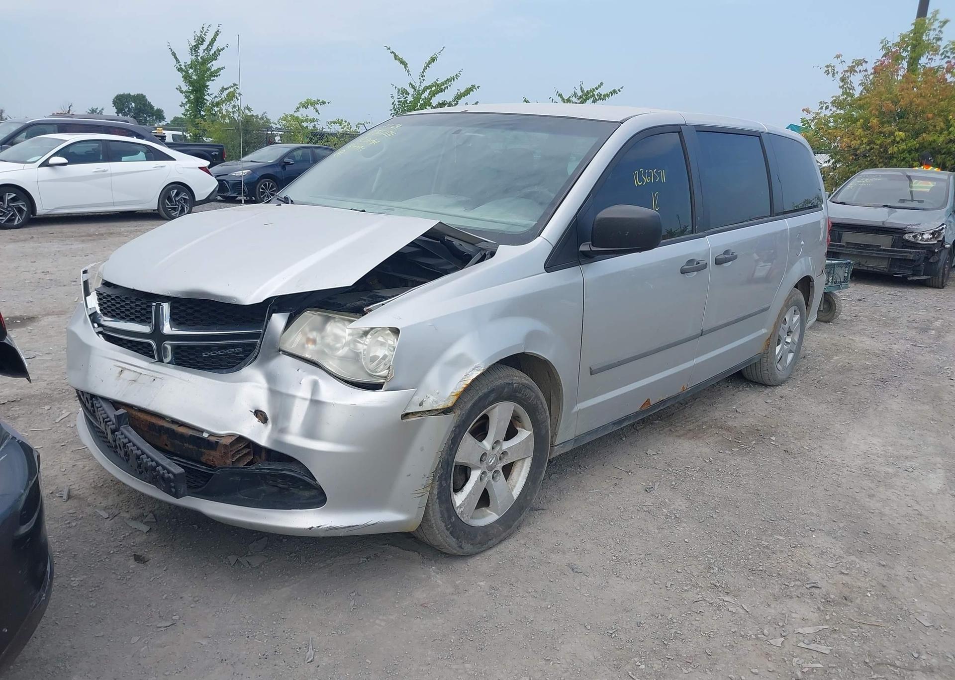 2012 DODGE GRAND CARAVAN SE