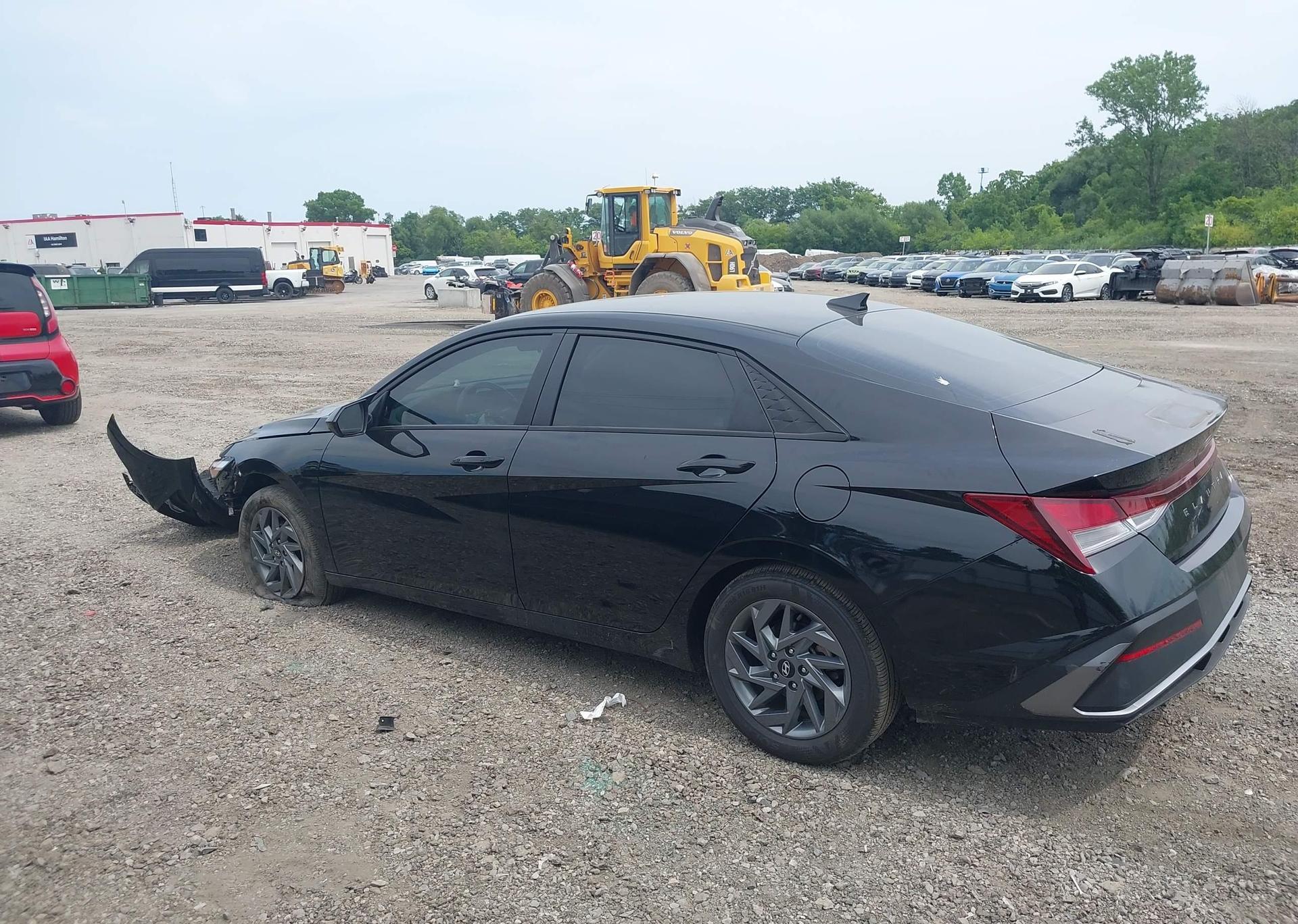 2024 HYUNDAI ELANTRA PREFERRED