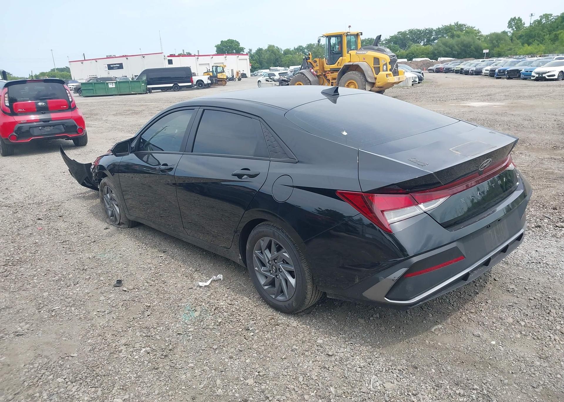 2024 HYUNDAI ELANTRA PREFERRED