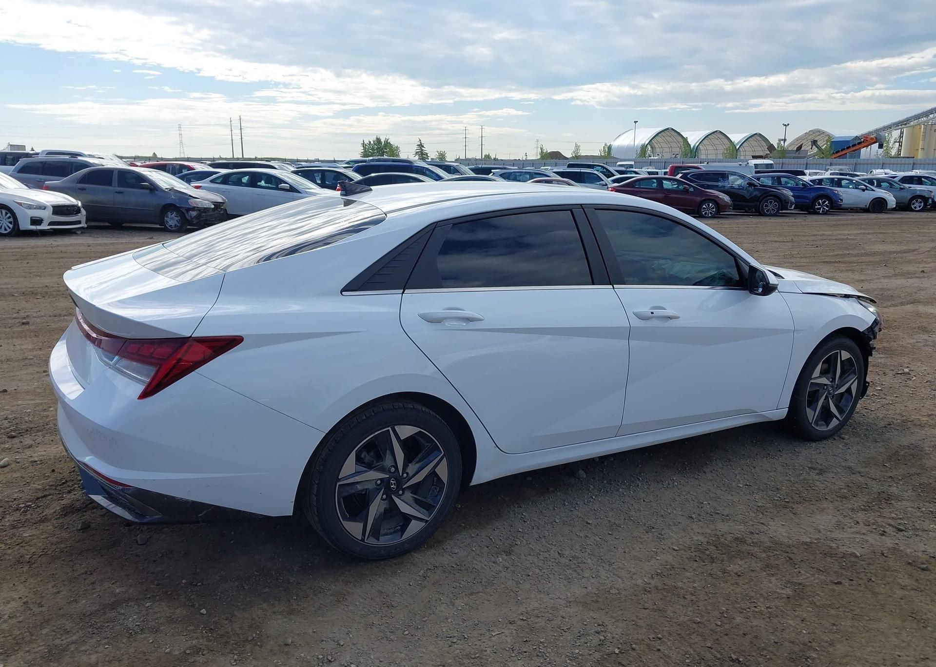 2021 HYUNDAI ELANTRA ULTIMATE IVT