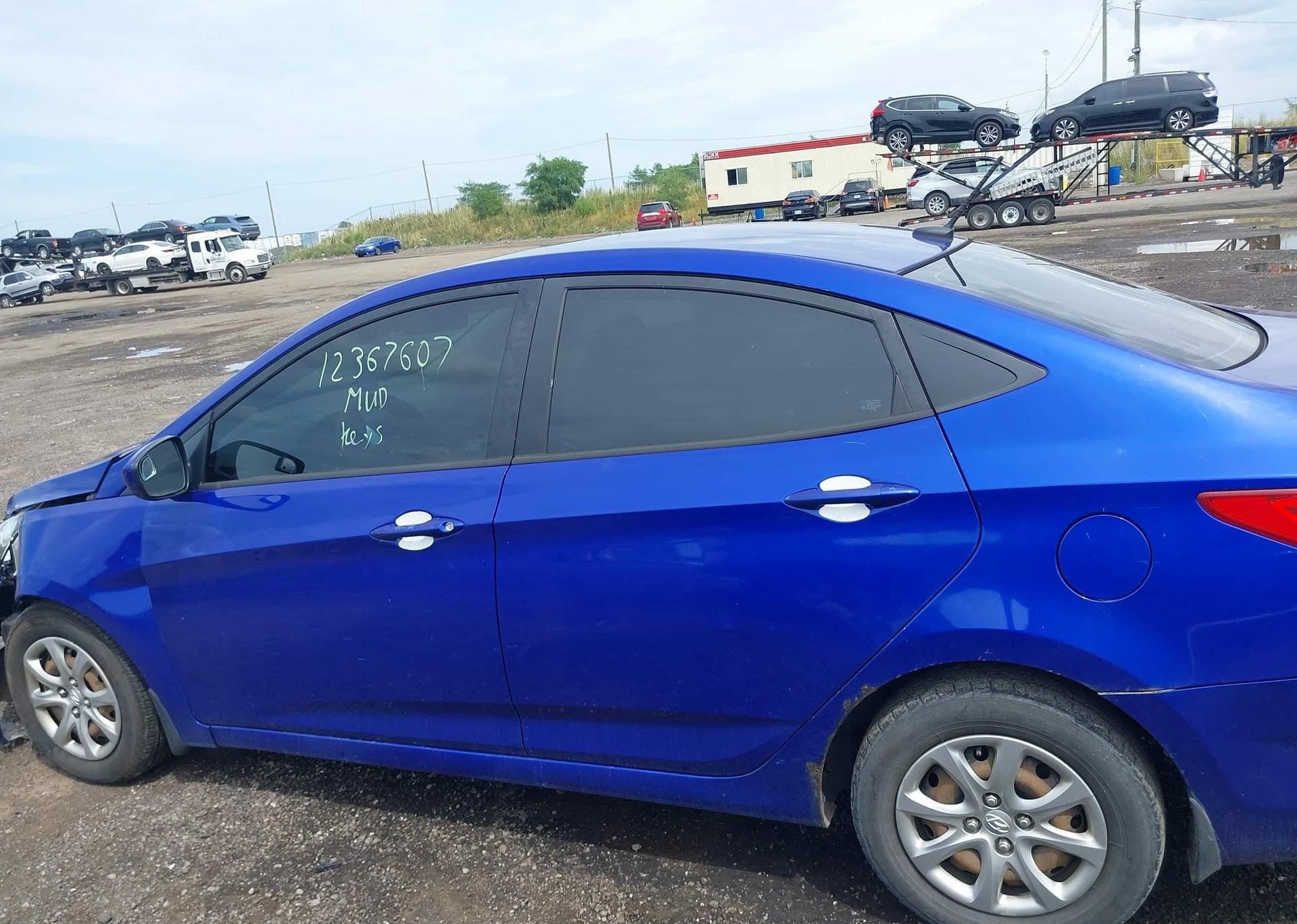 2013 HYUNDAI ACCENT GL