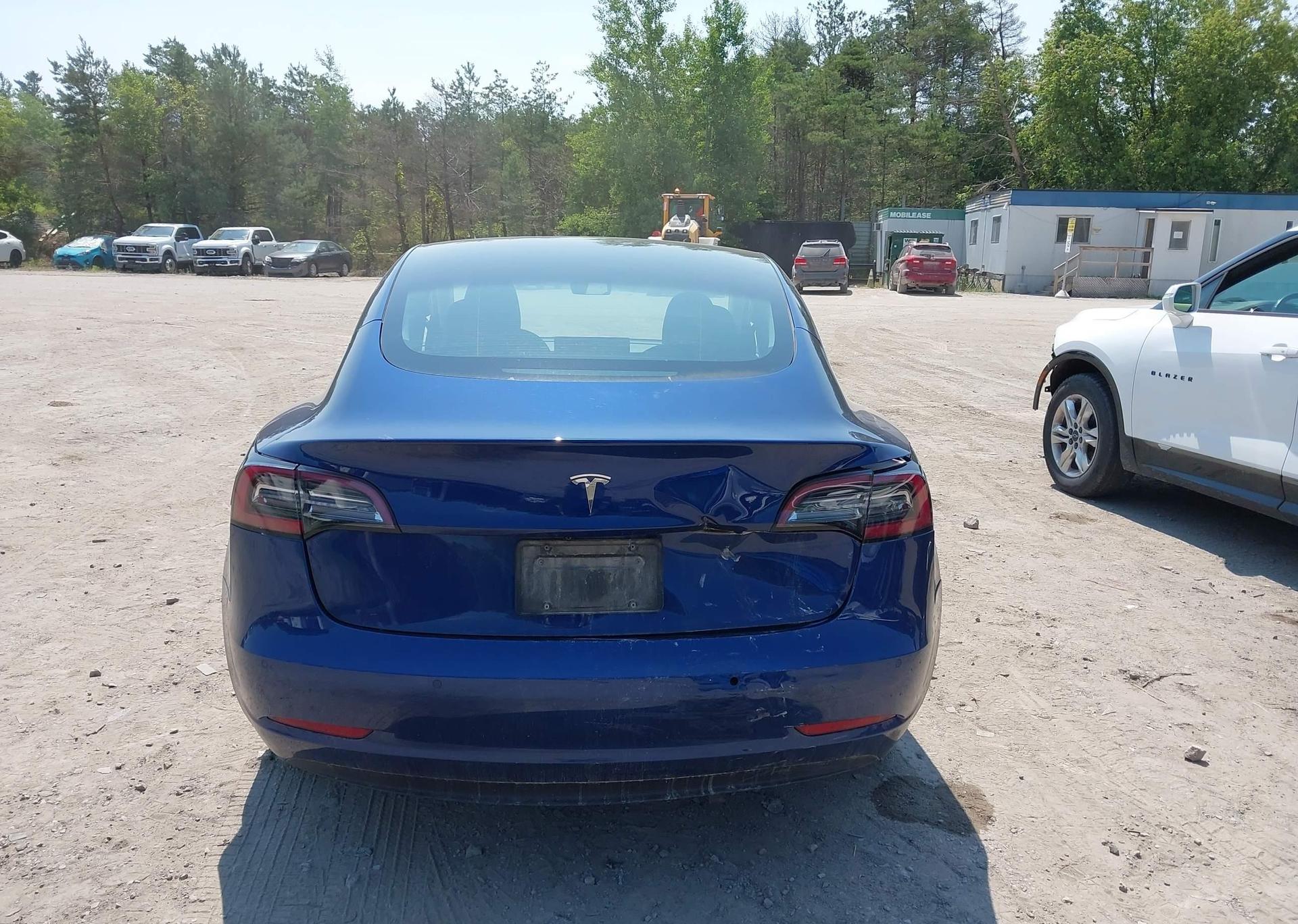 2021 TESLA MODEL 3
