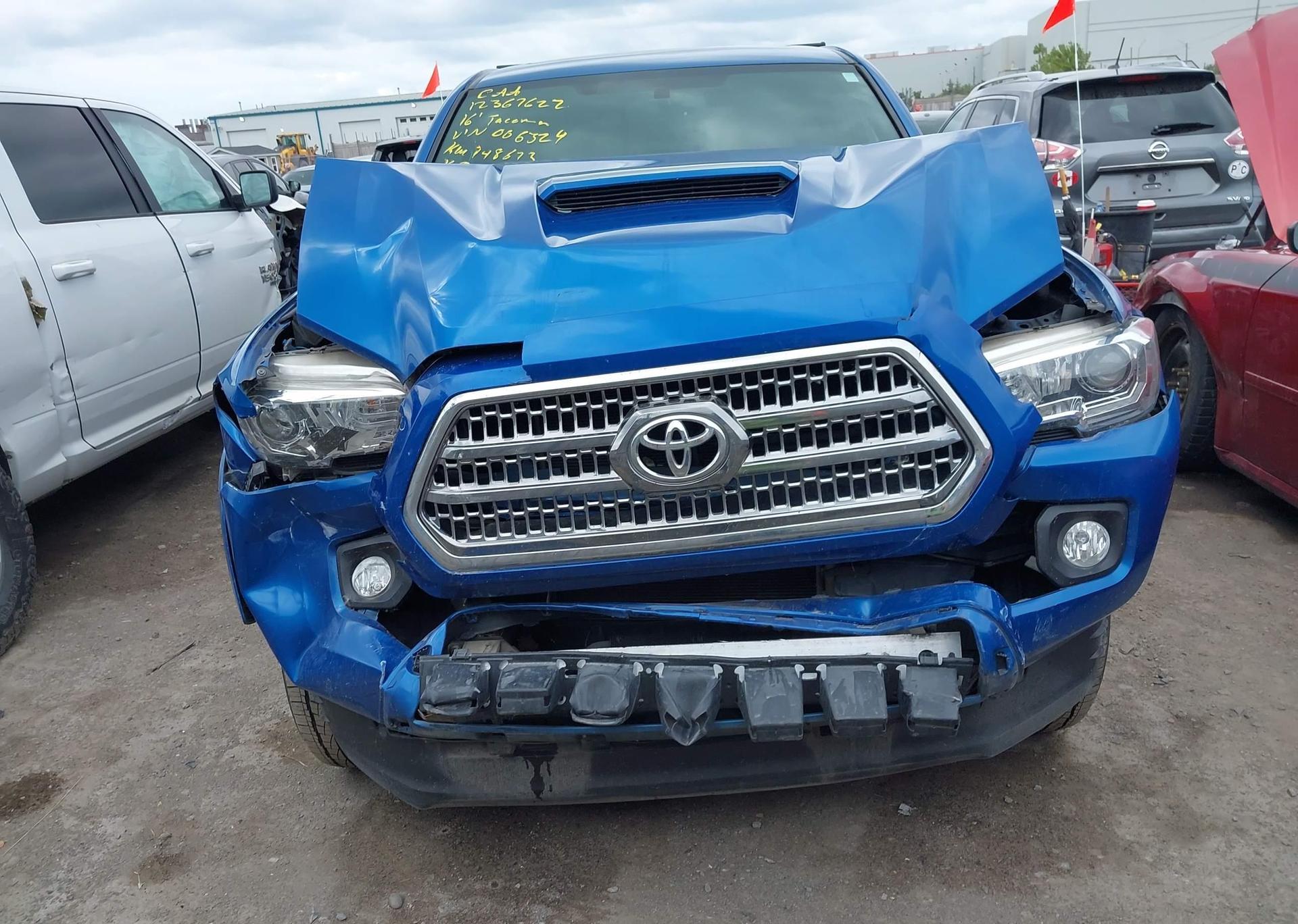 2016 TOYOTA TACOMA DBL CAB