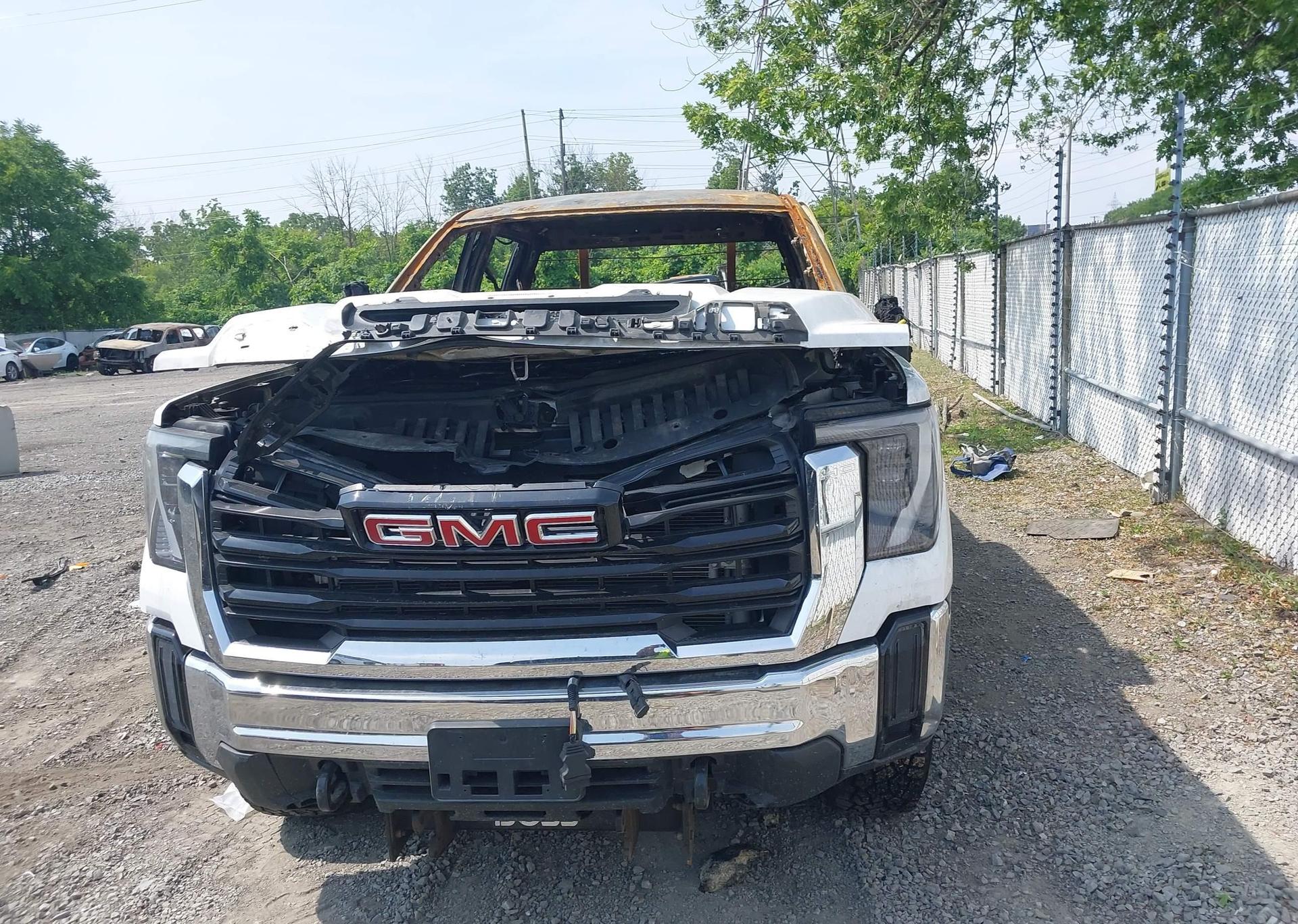 2024 GMC SIERRA 2500HD PRO