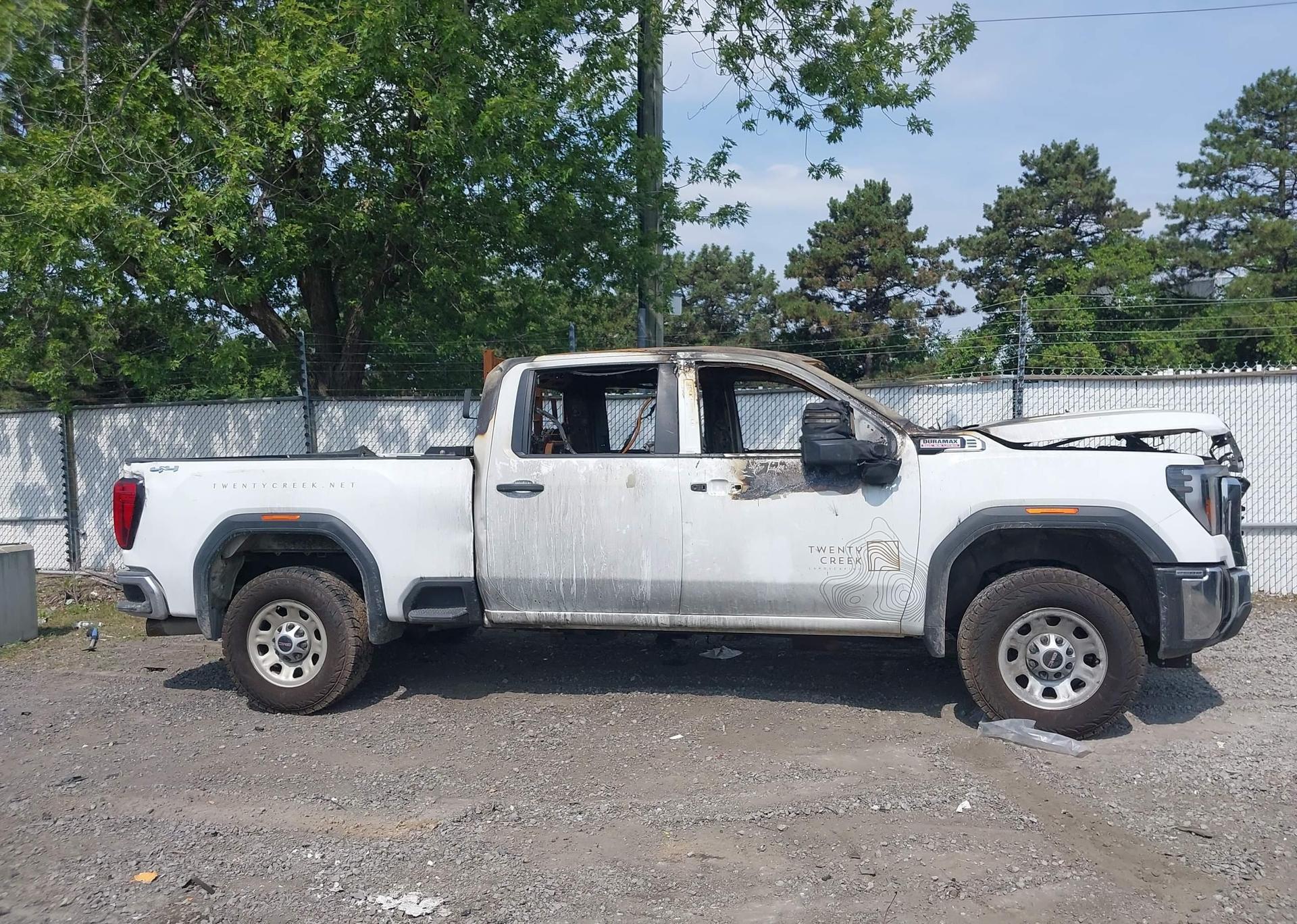2024 GMC SIERRA 2500HD PRO