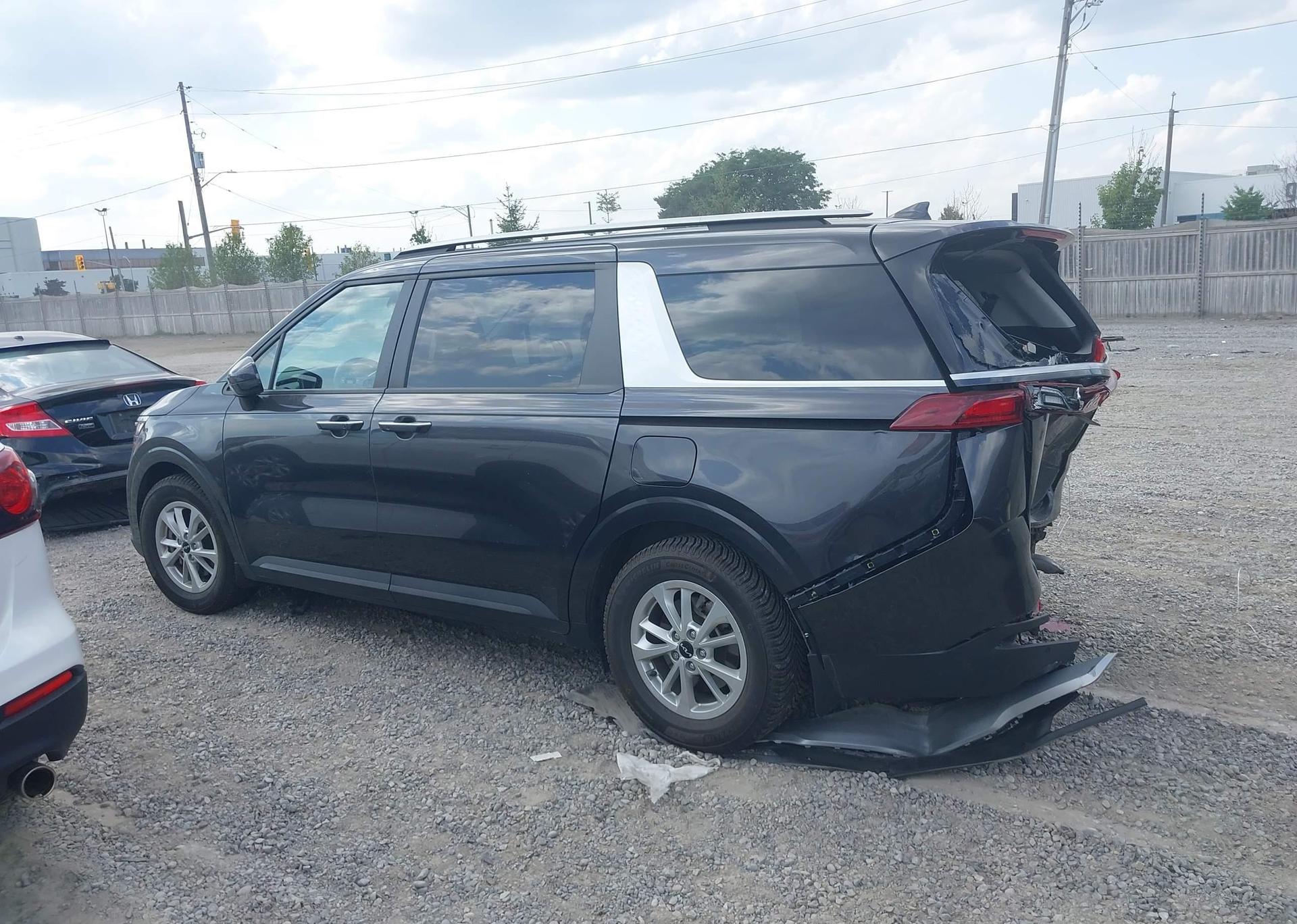 2023 KIA Carnival