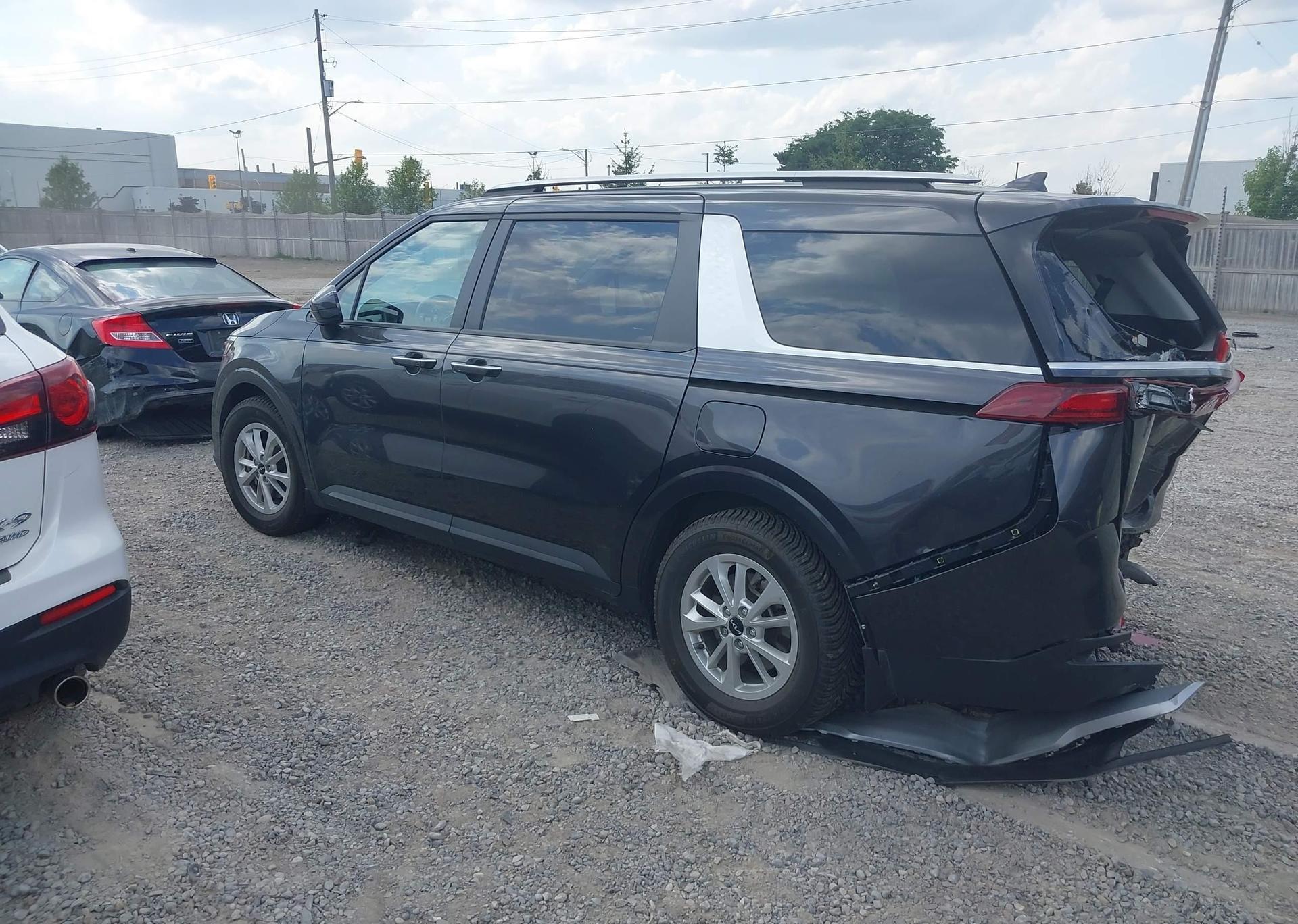 2023 KIA Carnival