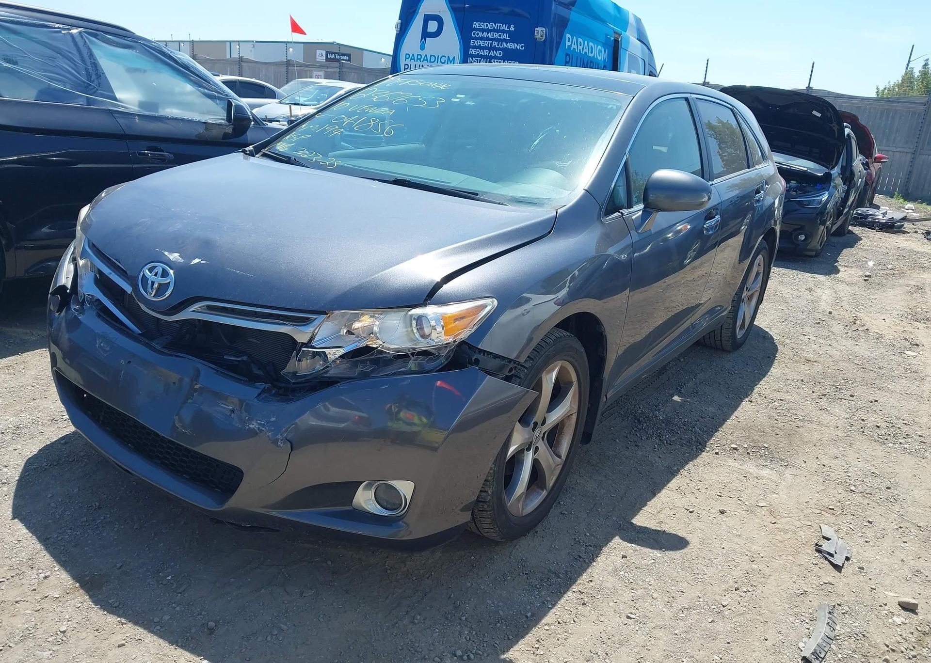 2010 TOYOTA VENZA