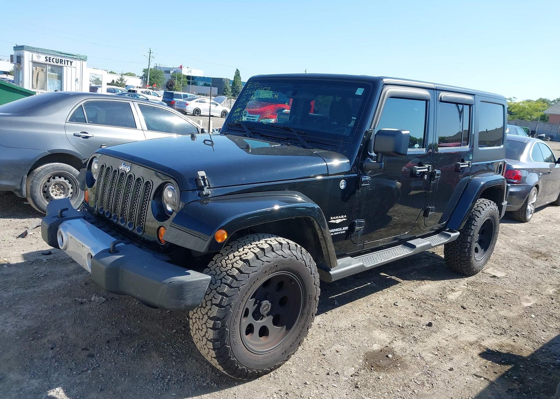 2012 JEEP WRANGLER UNLIMITED SAHARA