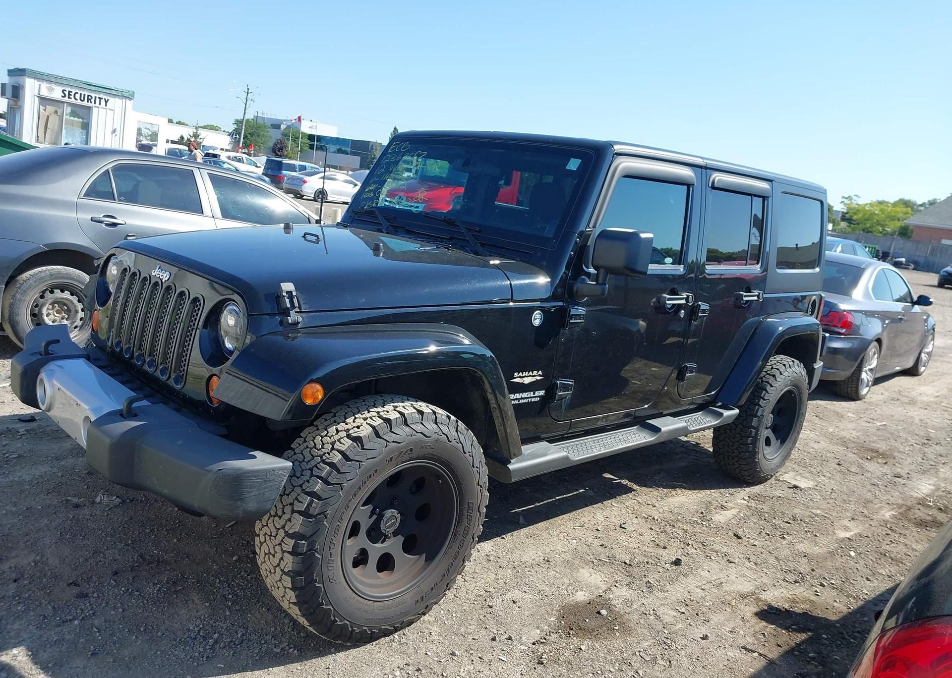 2012 JEEP WRANGLER UNLIMITED SAHARA