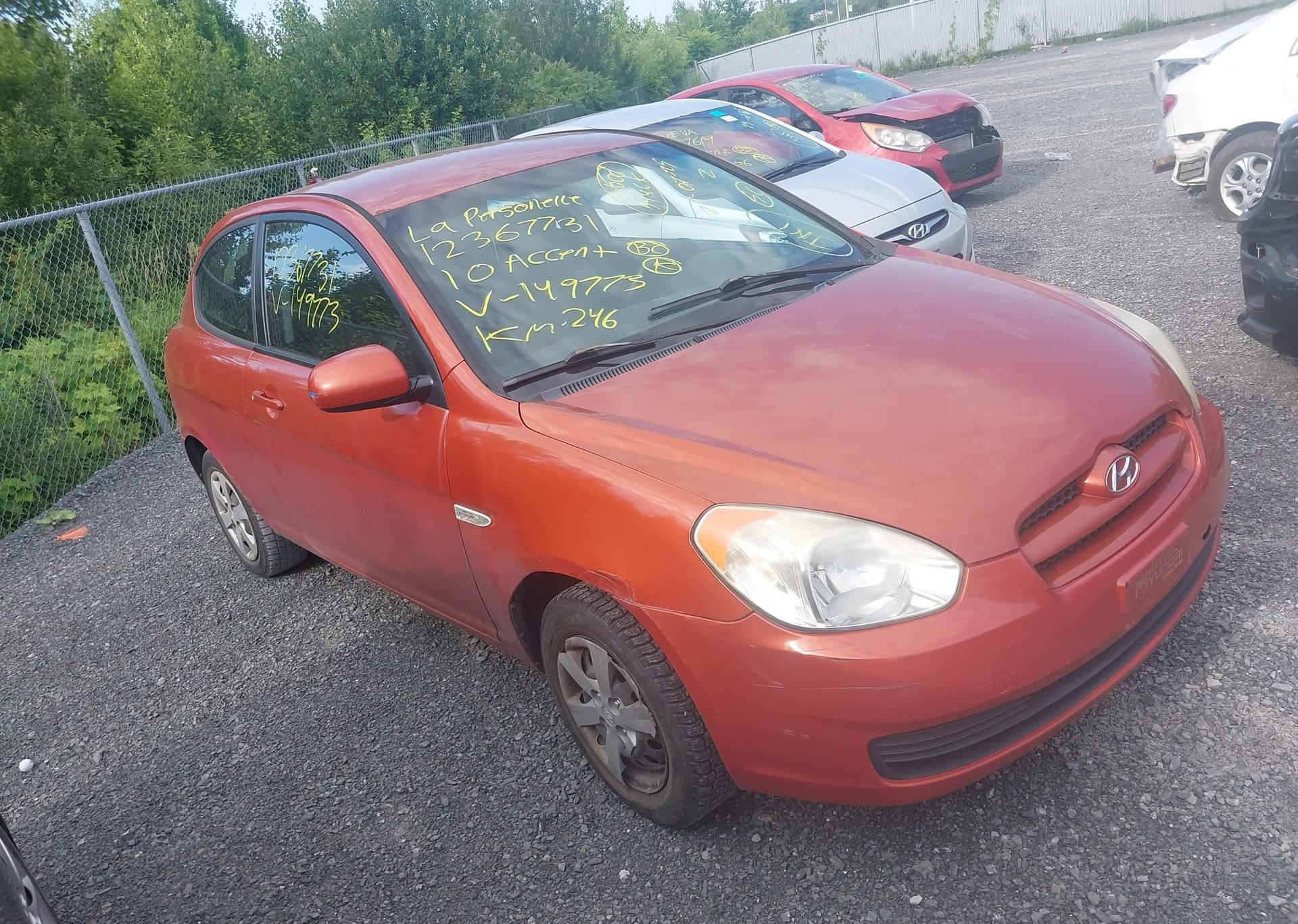 2010 HYUNDAI ACCENT SE