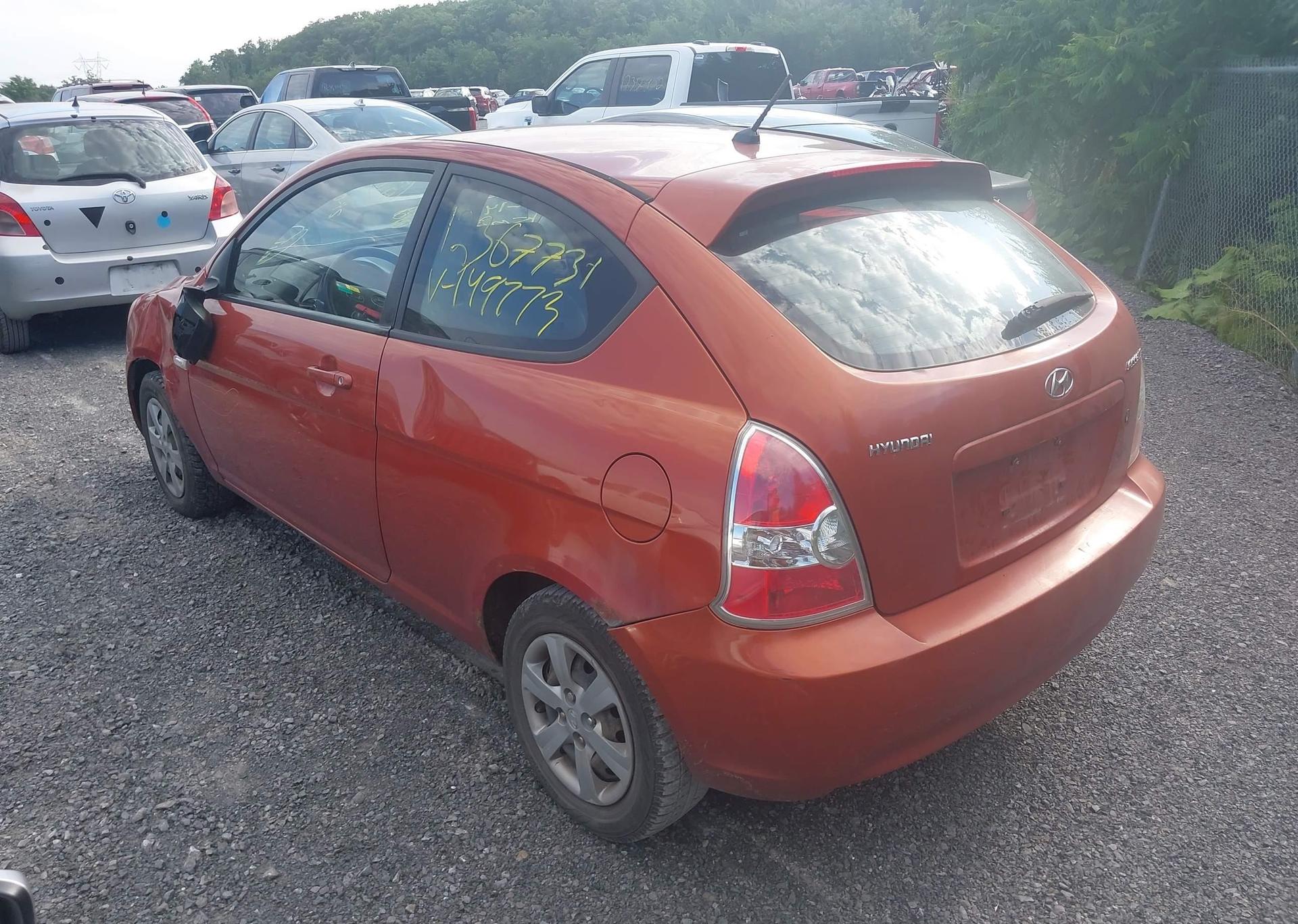 2010 HYUNDAI ACCENT SE