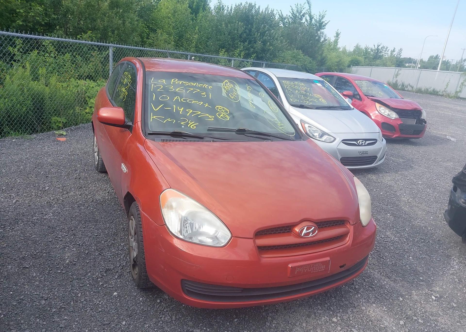 2010 HYUNDAI ACCENT SE