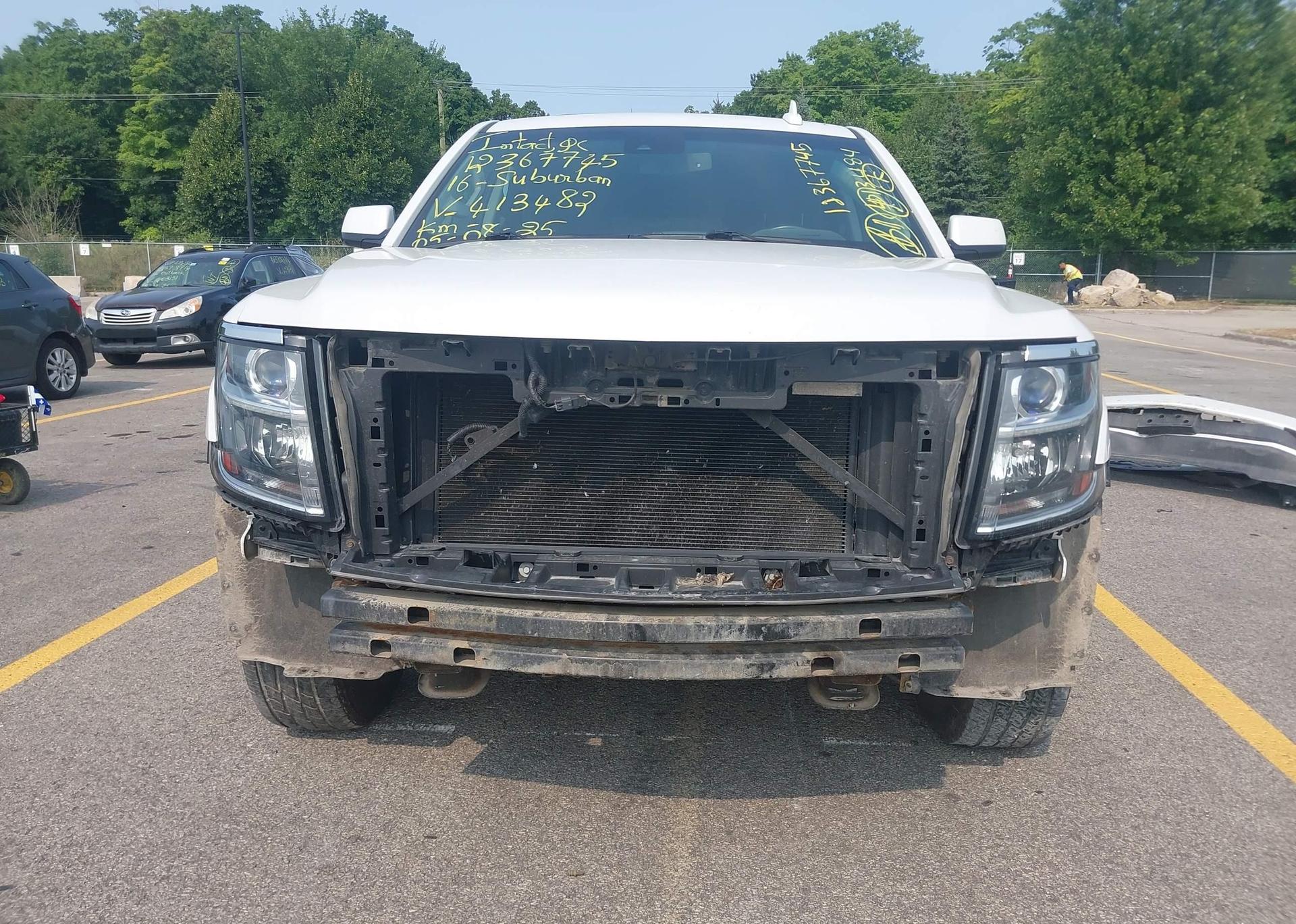 2016 CHEVROLET SUBURBAN LT