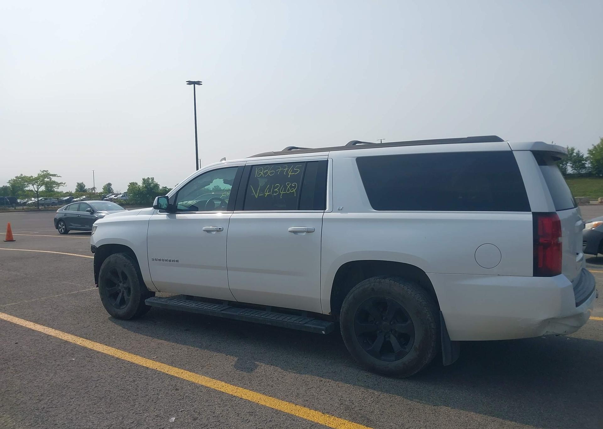 2016 CHEVROLET SUBURBAN LT