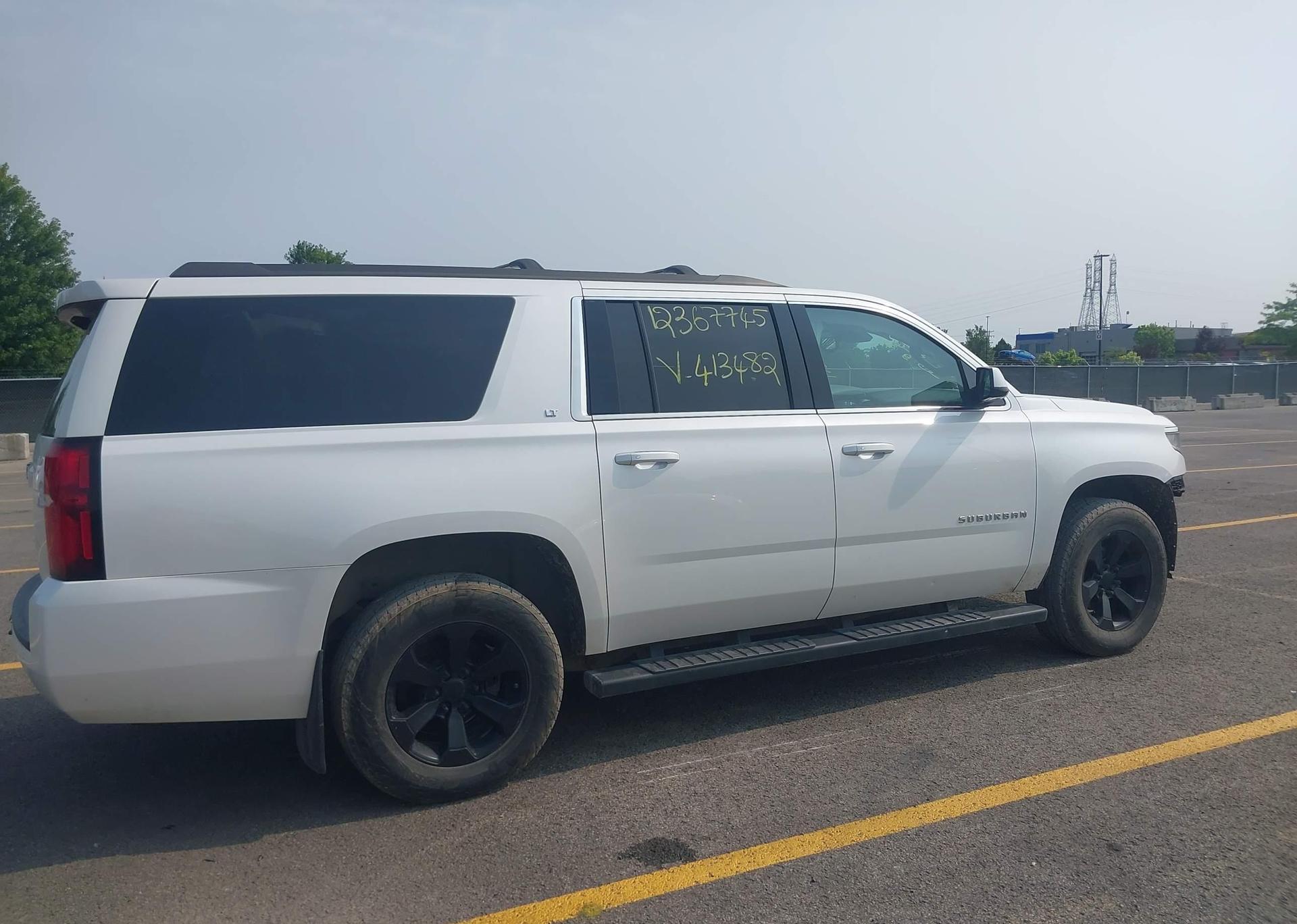 2016 CHEVROLET SUBURBAN LT