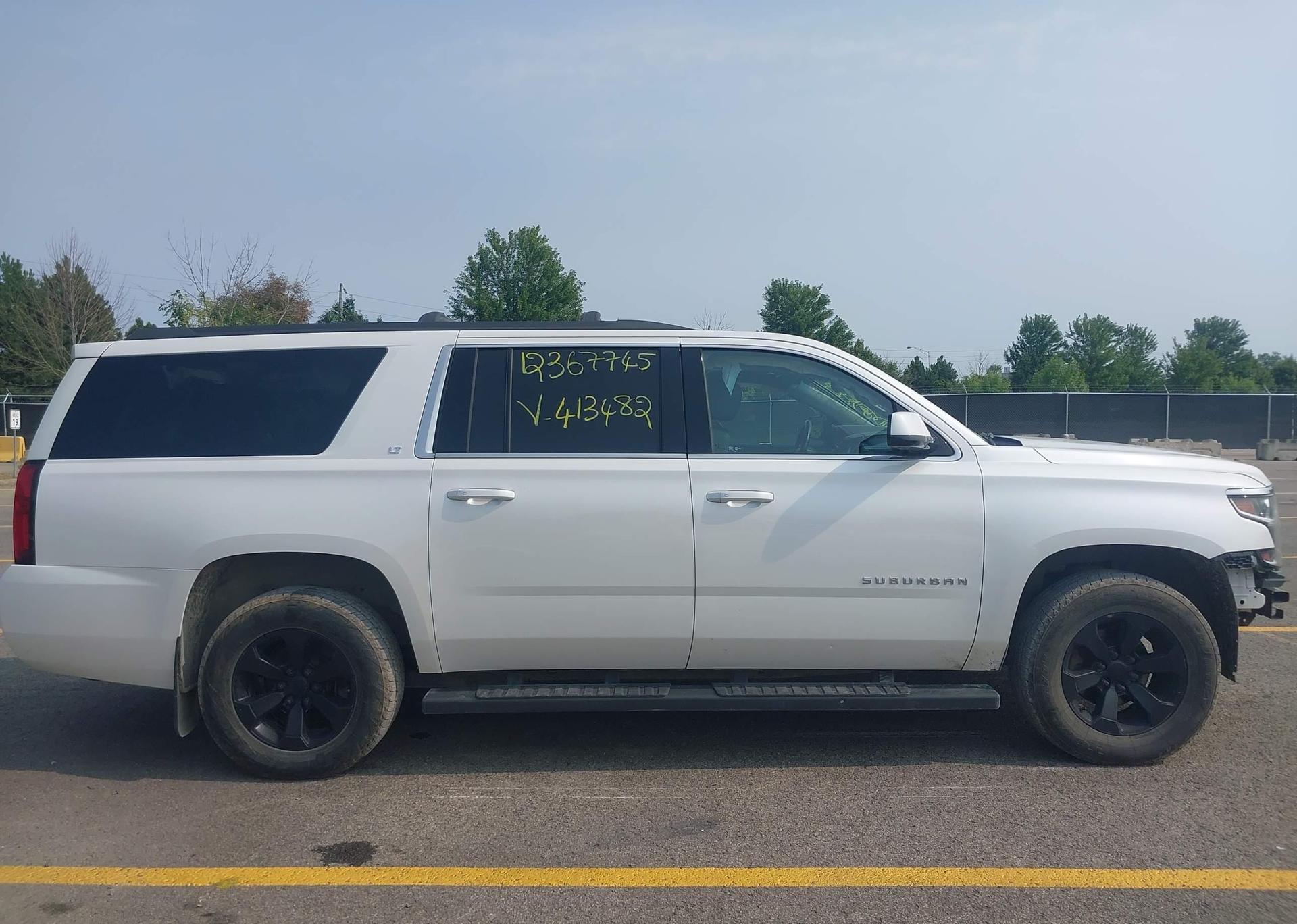 2016 CHEVROLET SUBURBAN LT