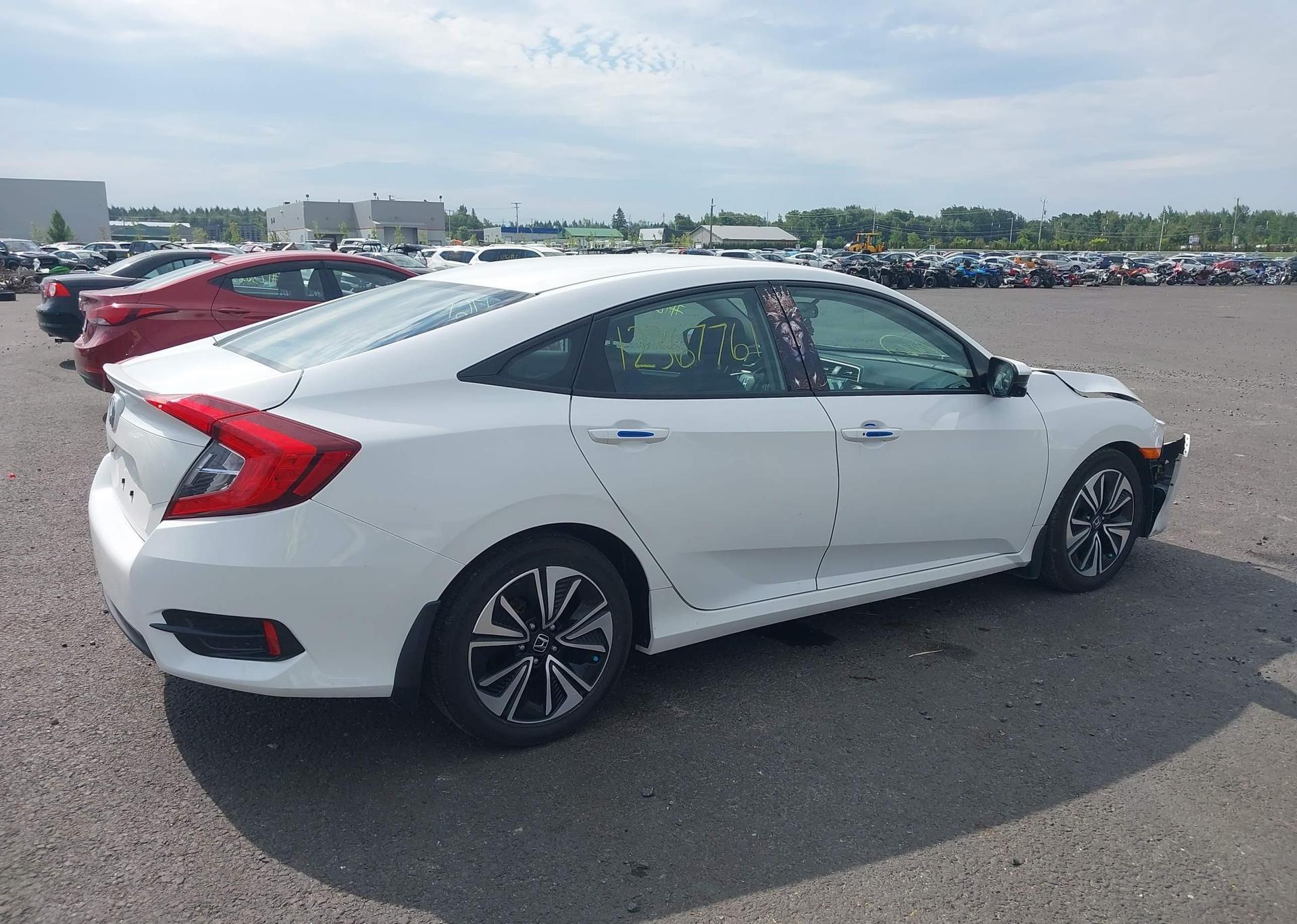 2018 HONDA CIVIC EX
