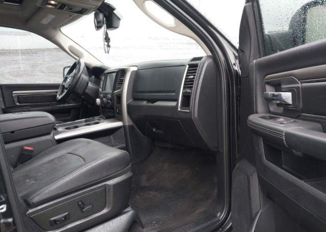 2017 RAM 1500 SPORT