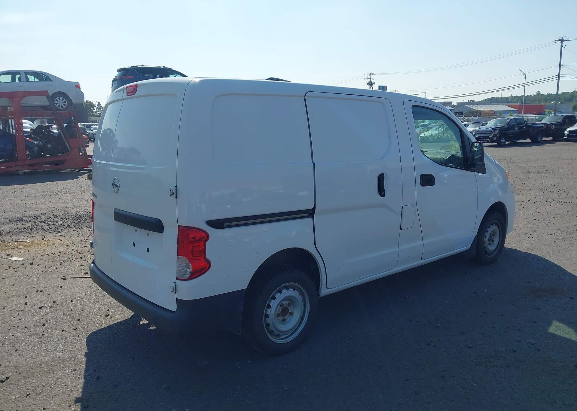 2020 NISSAN NV200 2.5S