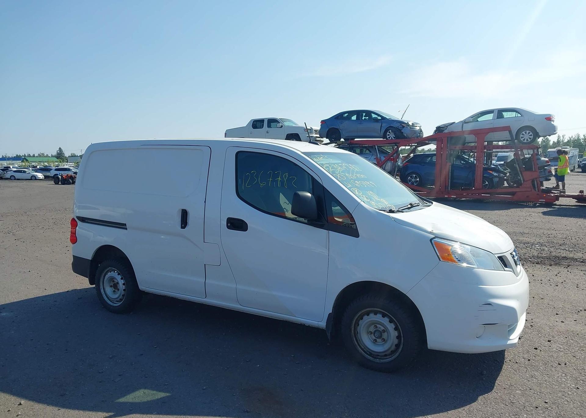 2020 NISSAN NV200 2.5S