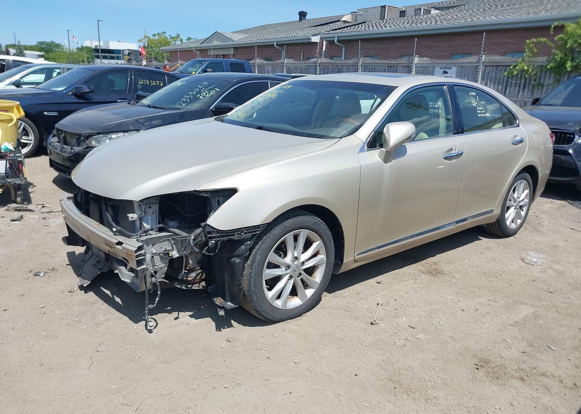 2011 LEXUS ES 350