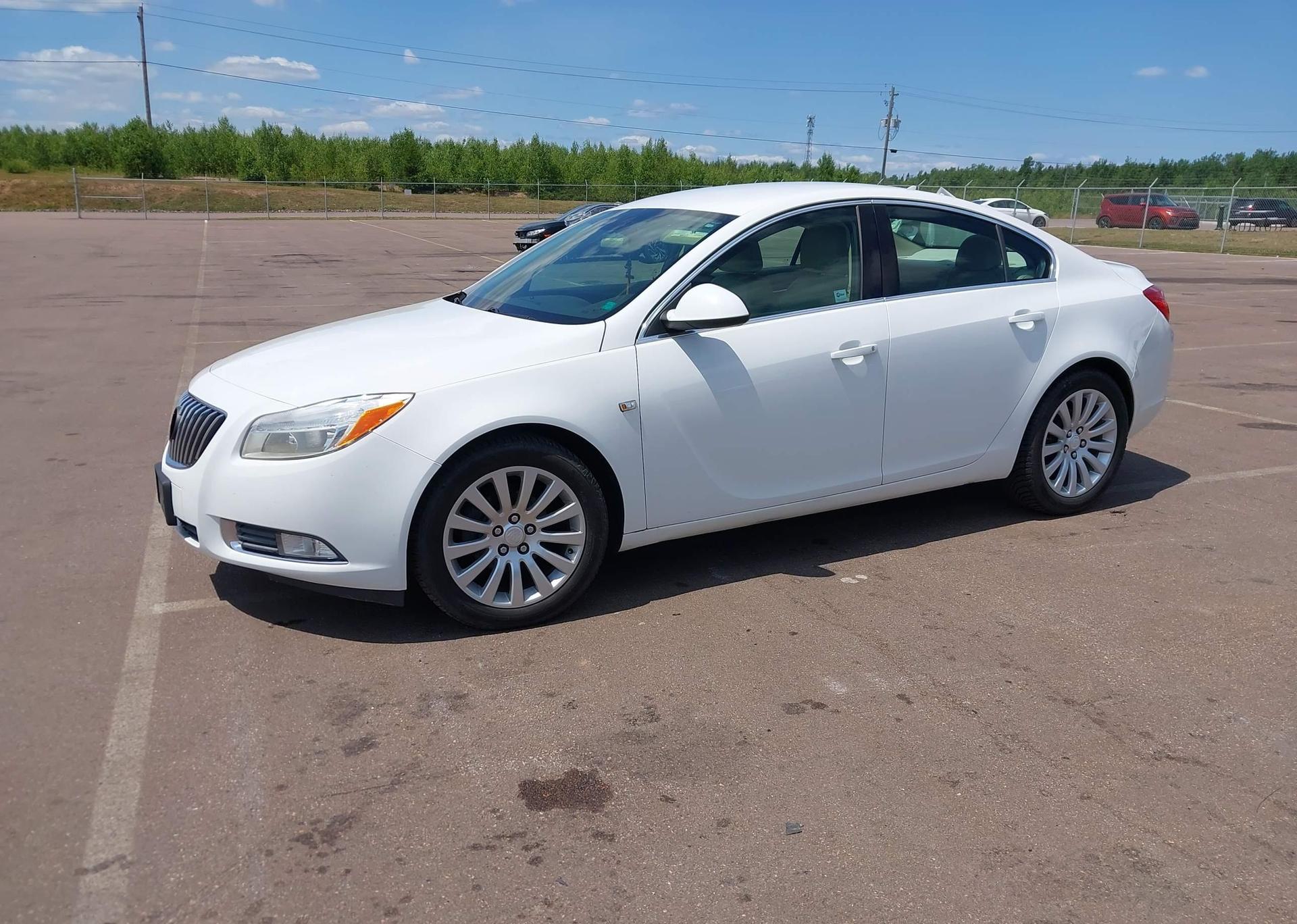 2011 BUICK REGAL CXL