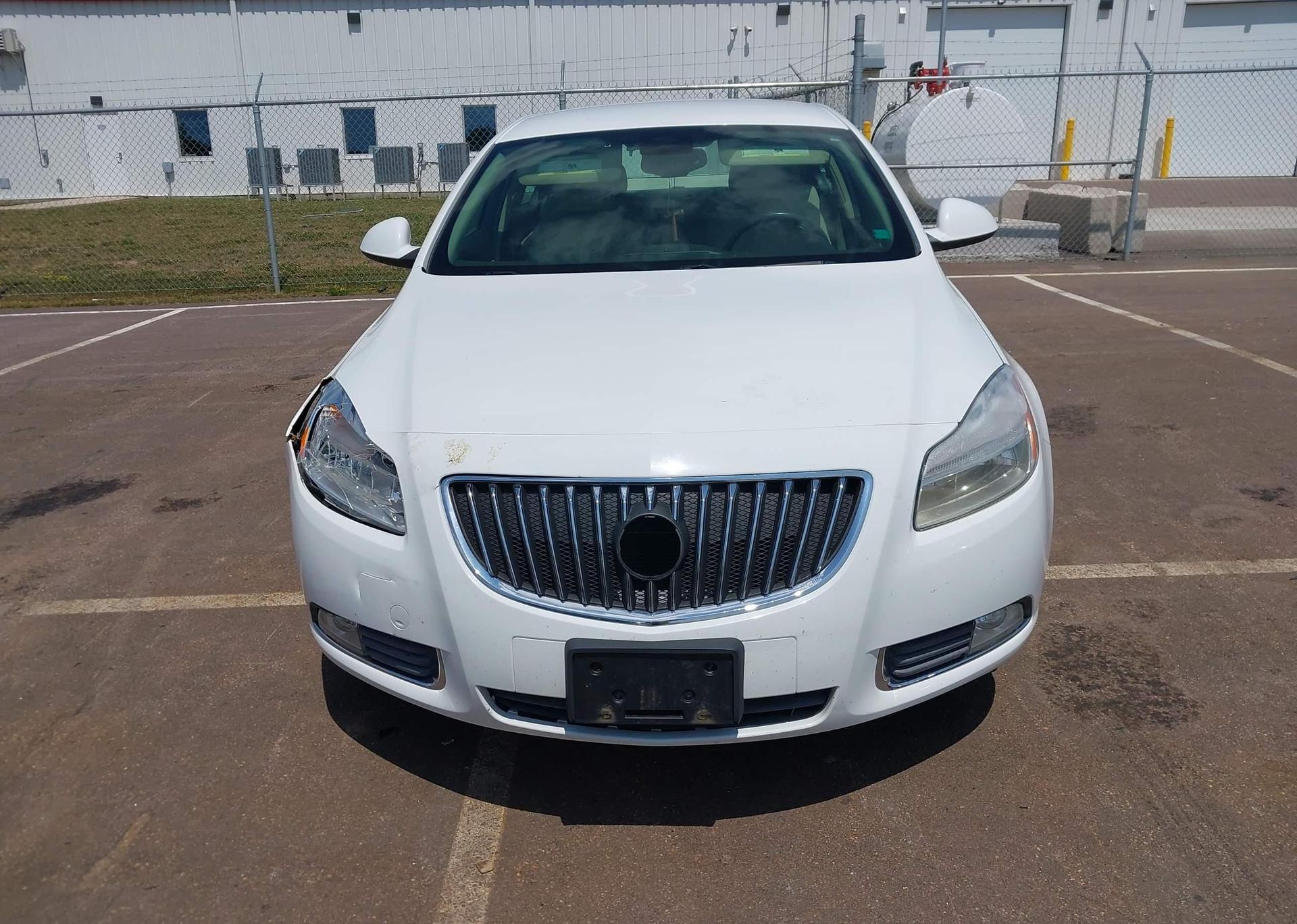 2011 BUICK REGAL CXL