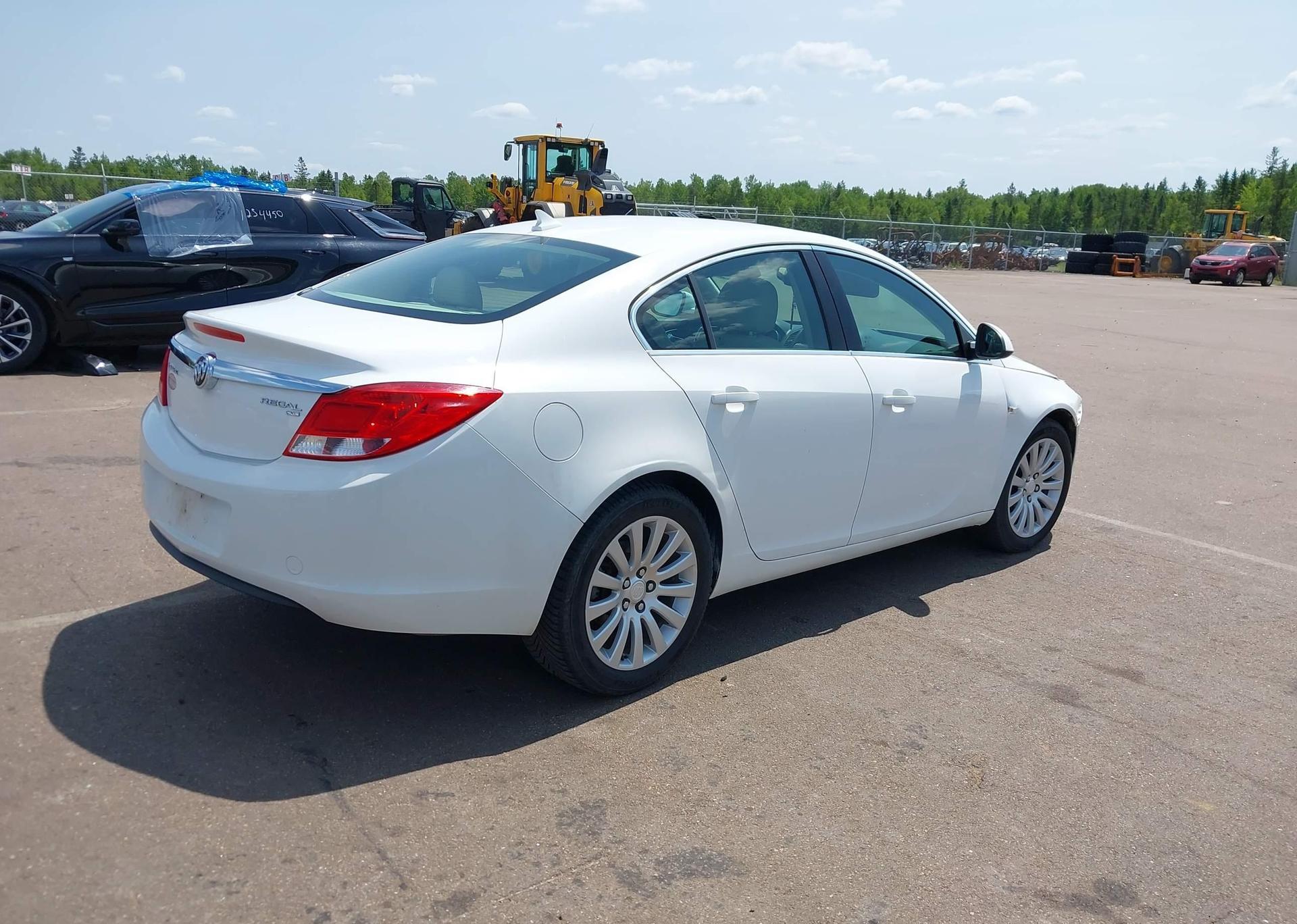 2011 BUICK REGAL CXL