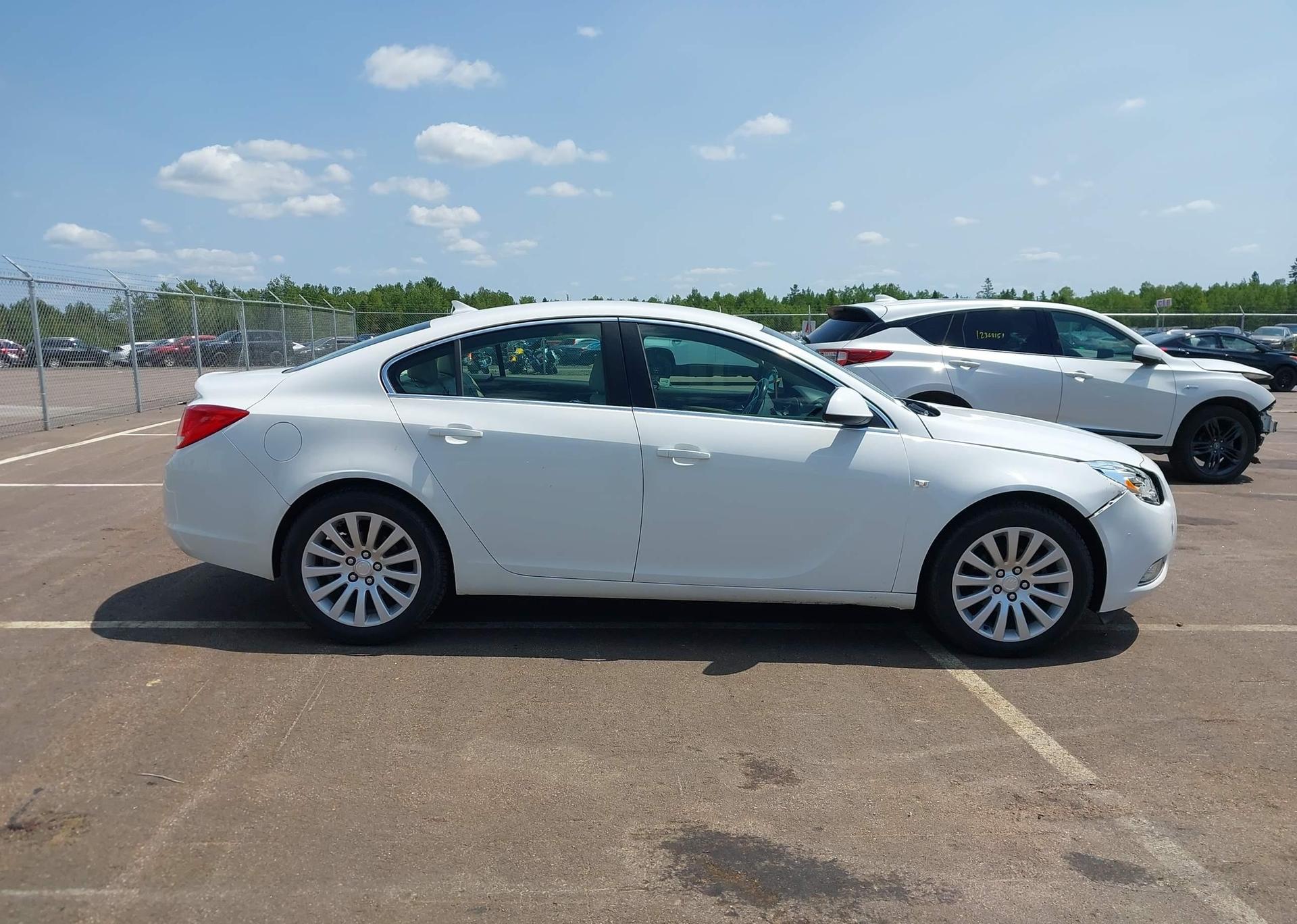 2011 BUICK REGAL CXL