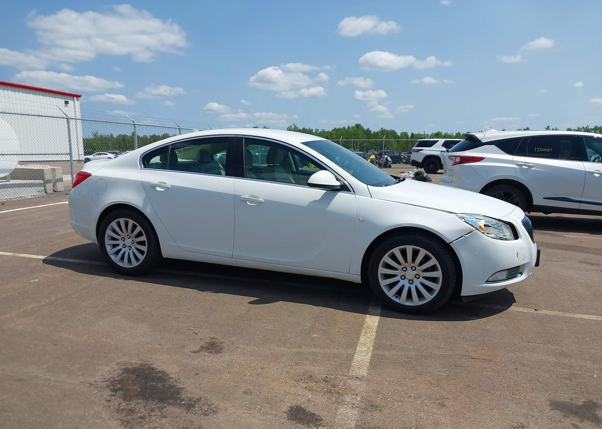 2011 BUICK REGAL CXL