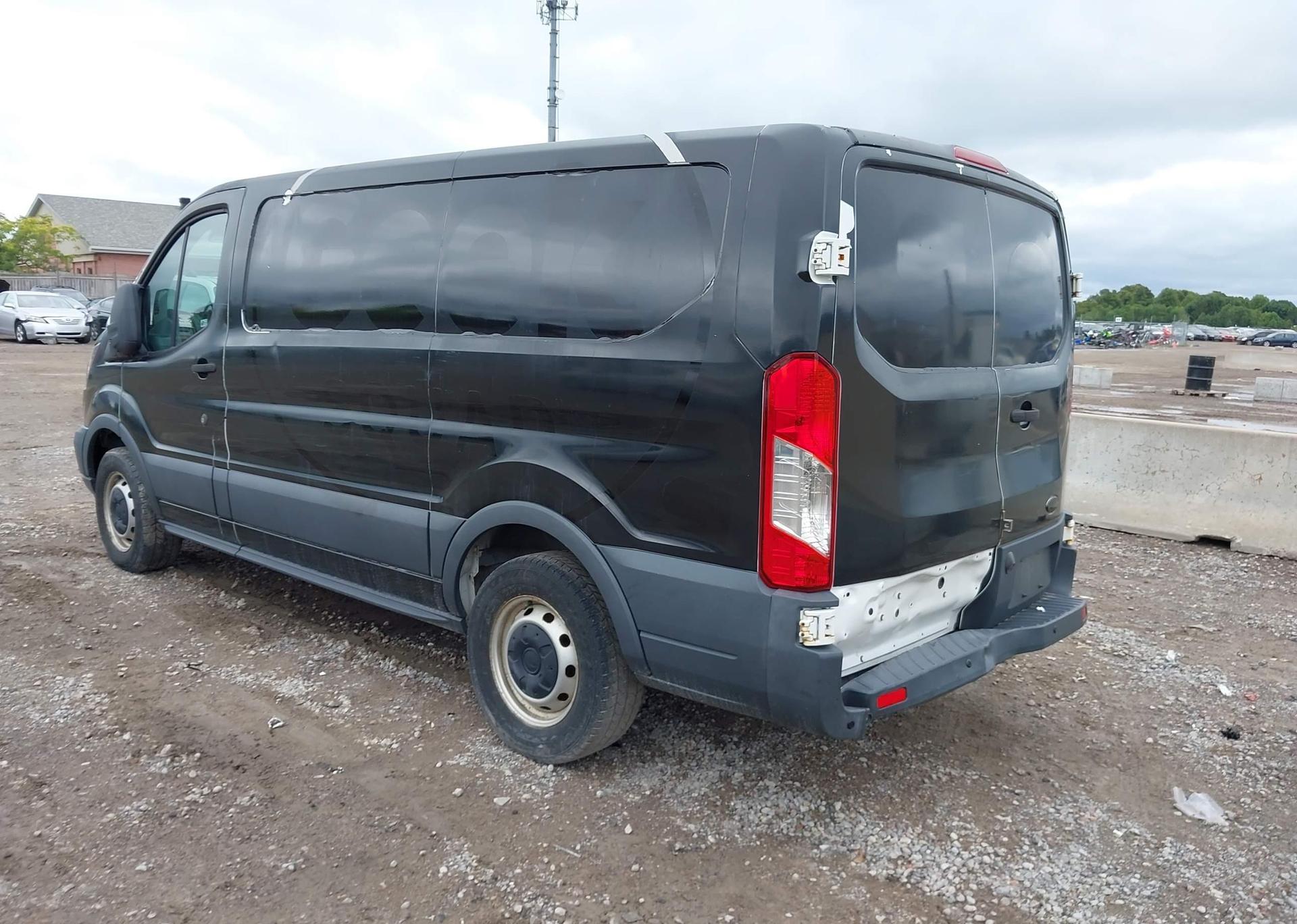 2017 FORD TRANSIT T-150