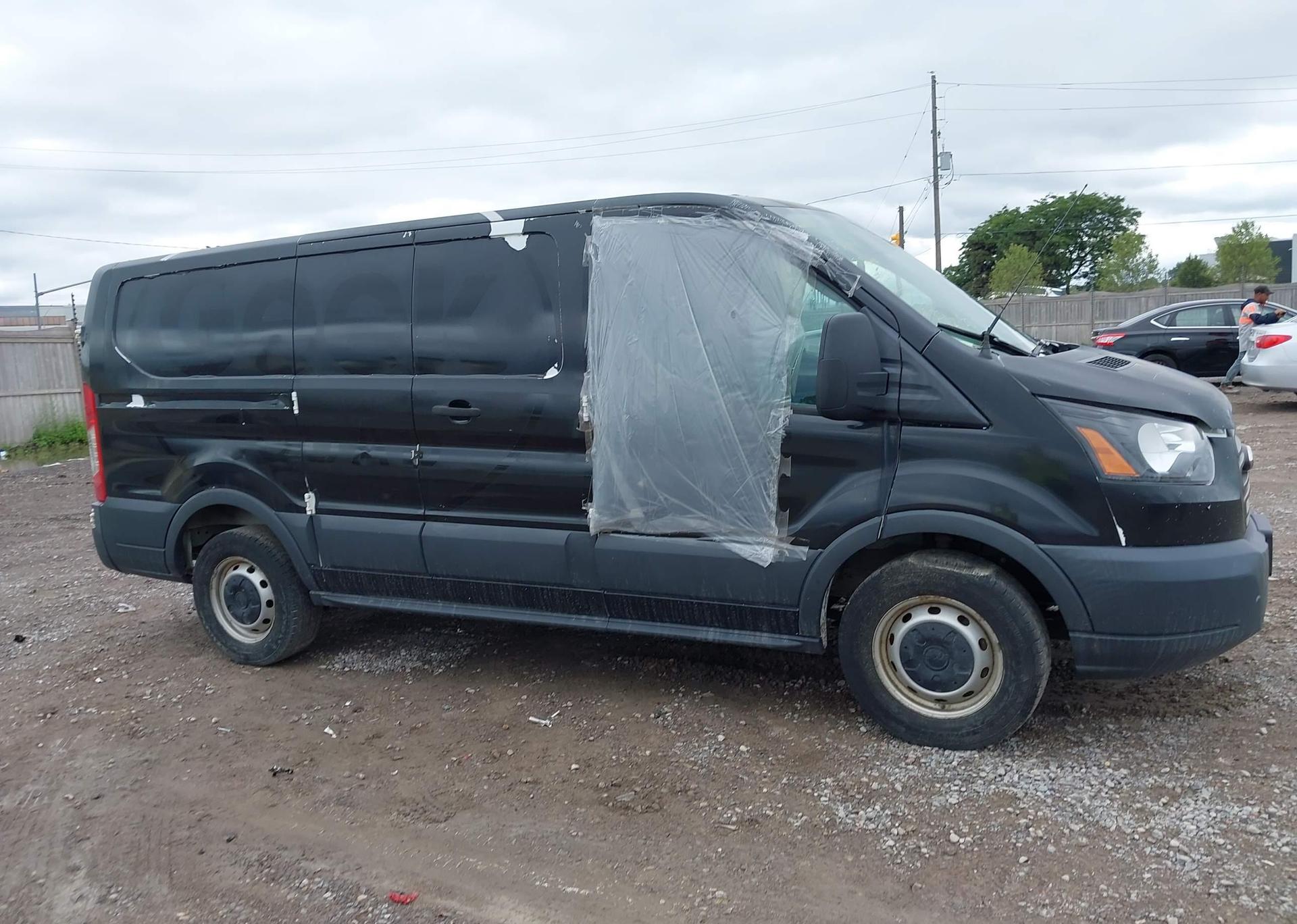 2017 FORD TRANSIT T-150
