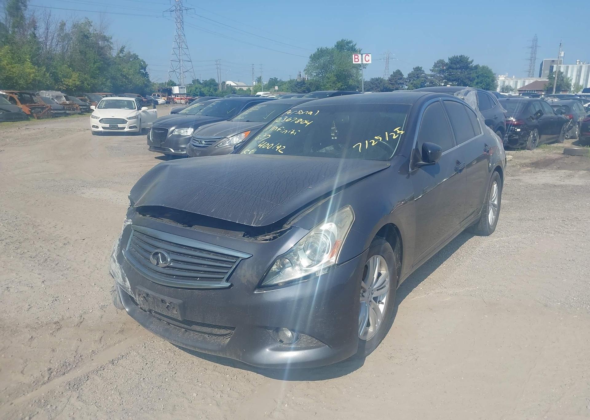 2011 INFINITI G37