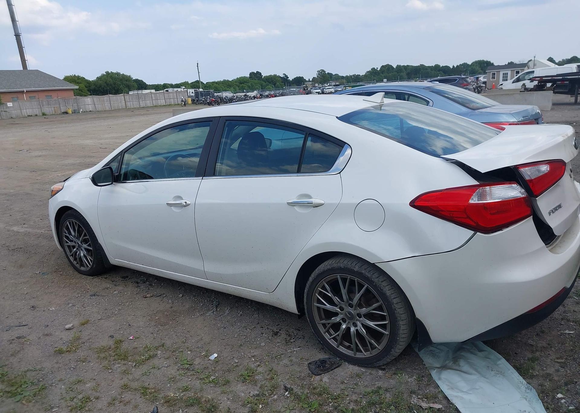 2016 KIA FORTE 2.0L EX