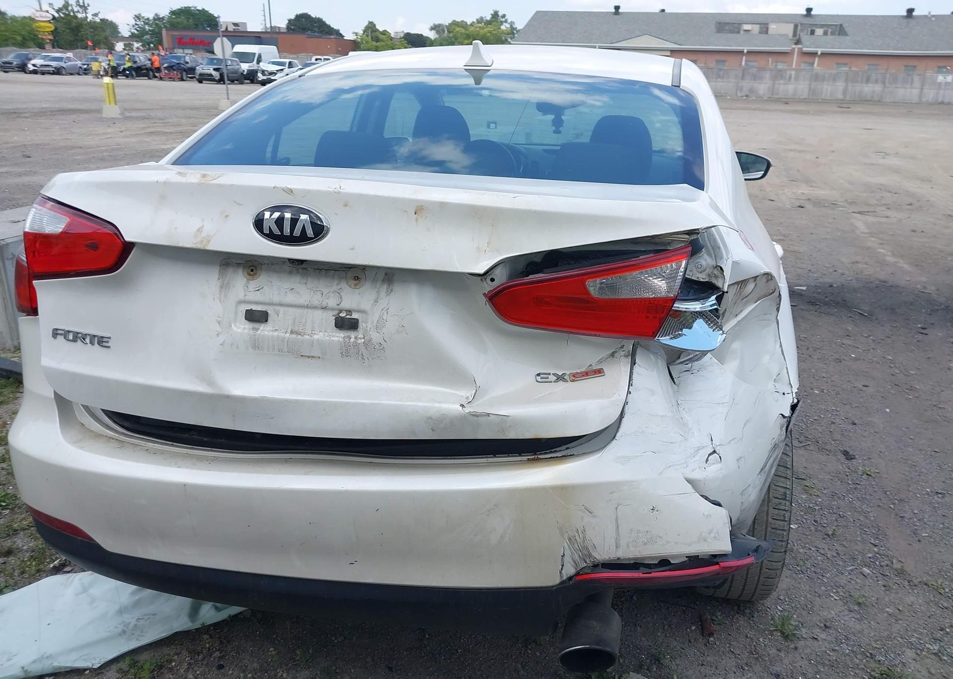 2016 KIA FORTE 2.0L EX