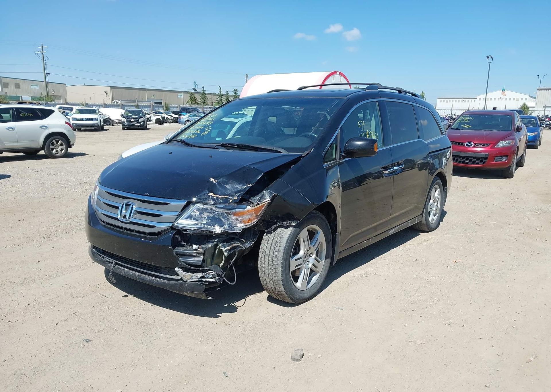 2011 HONDA ODYSSEY TOURING