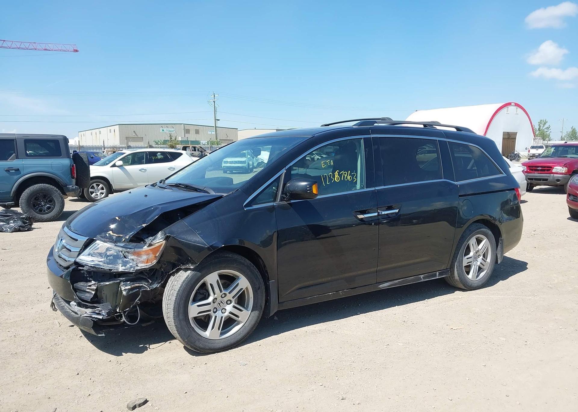 2011 HONDA ODYSSEY TOURING