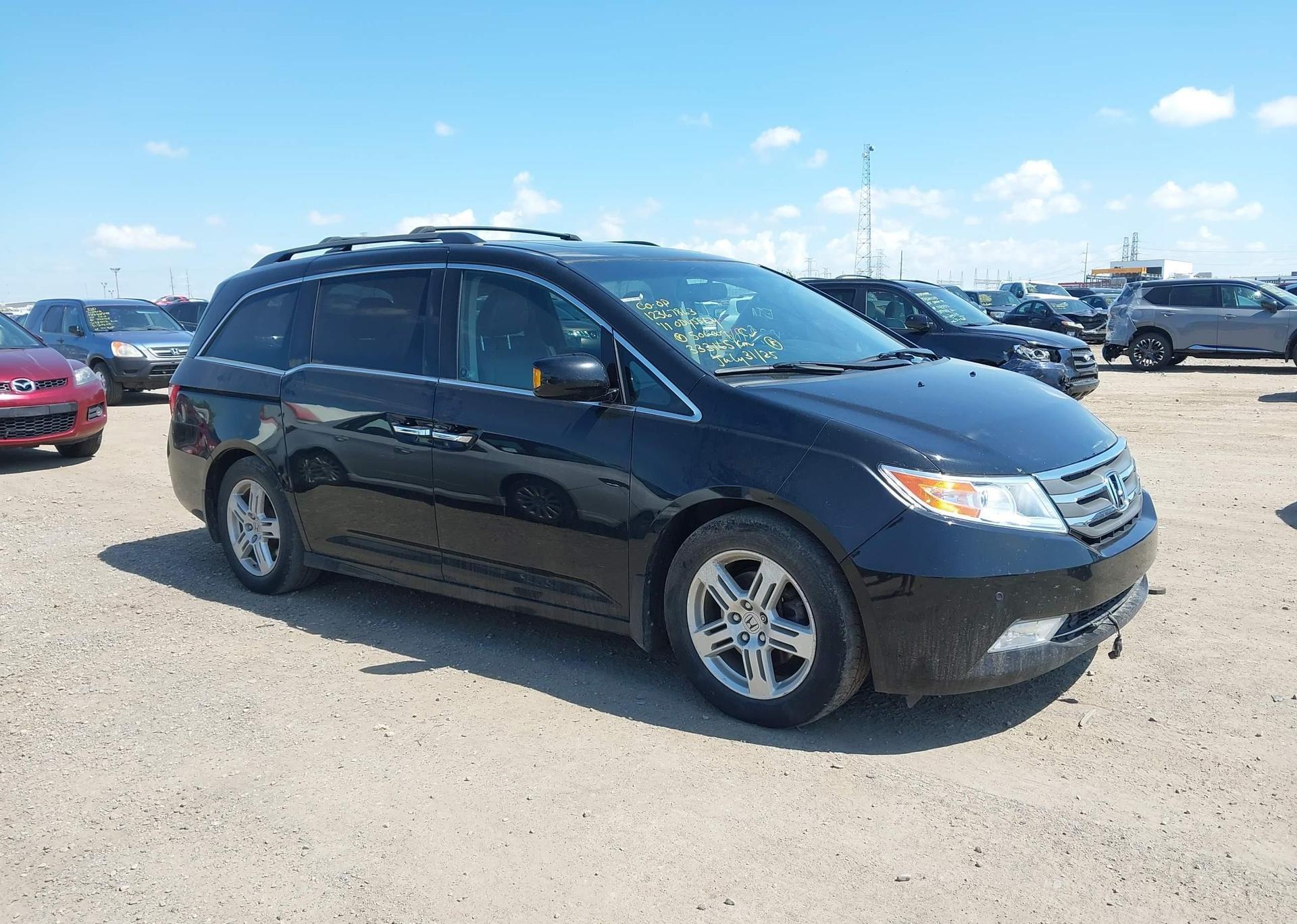2011 HONDA ODYSSEY TOURING