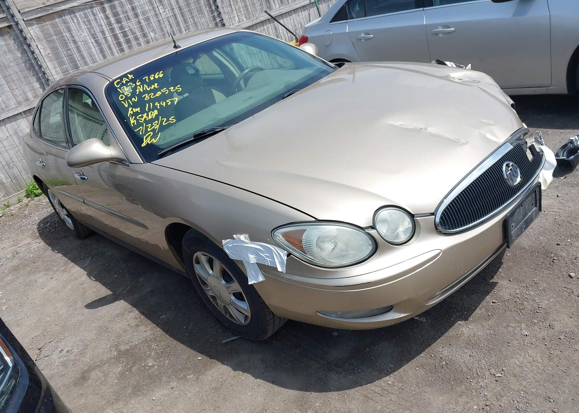 2005 BUICK ALLURE CX