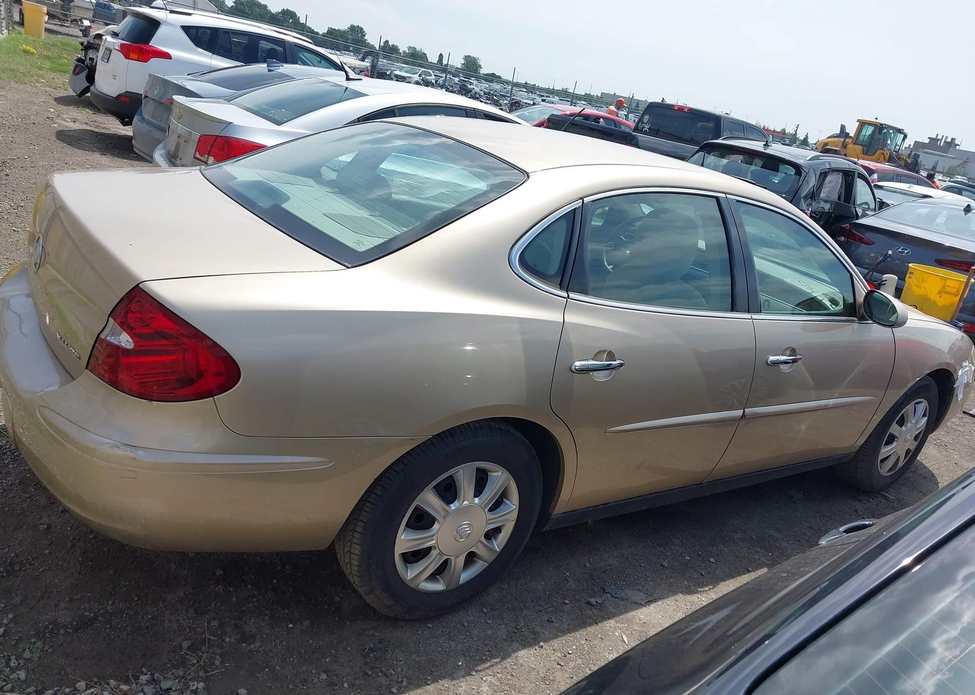 2005 BUICK ALLURE CX